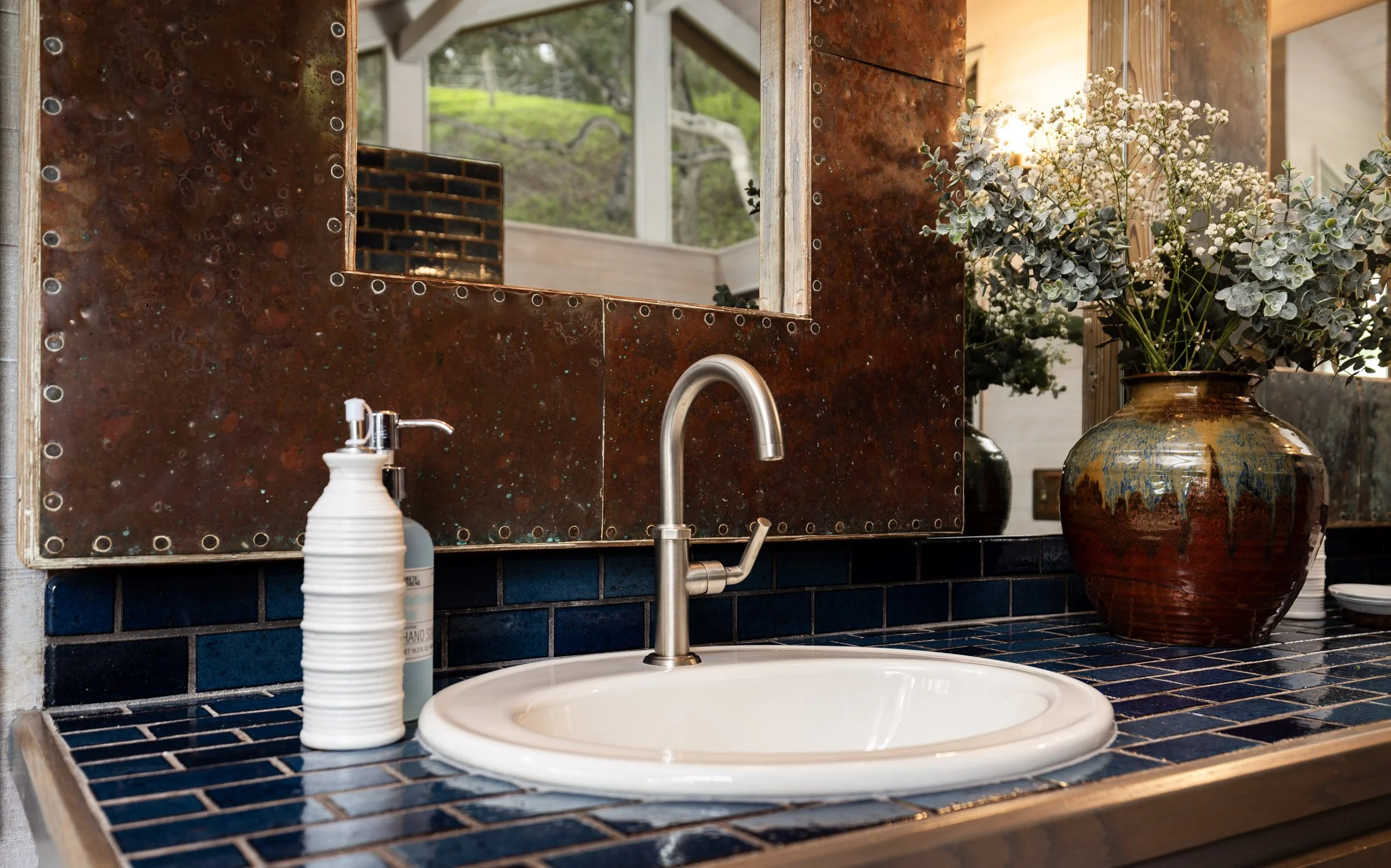 santa-barbara-modern-organic-bathrooms6.jpg