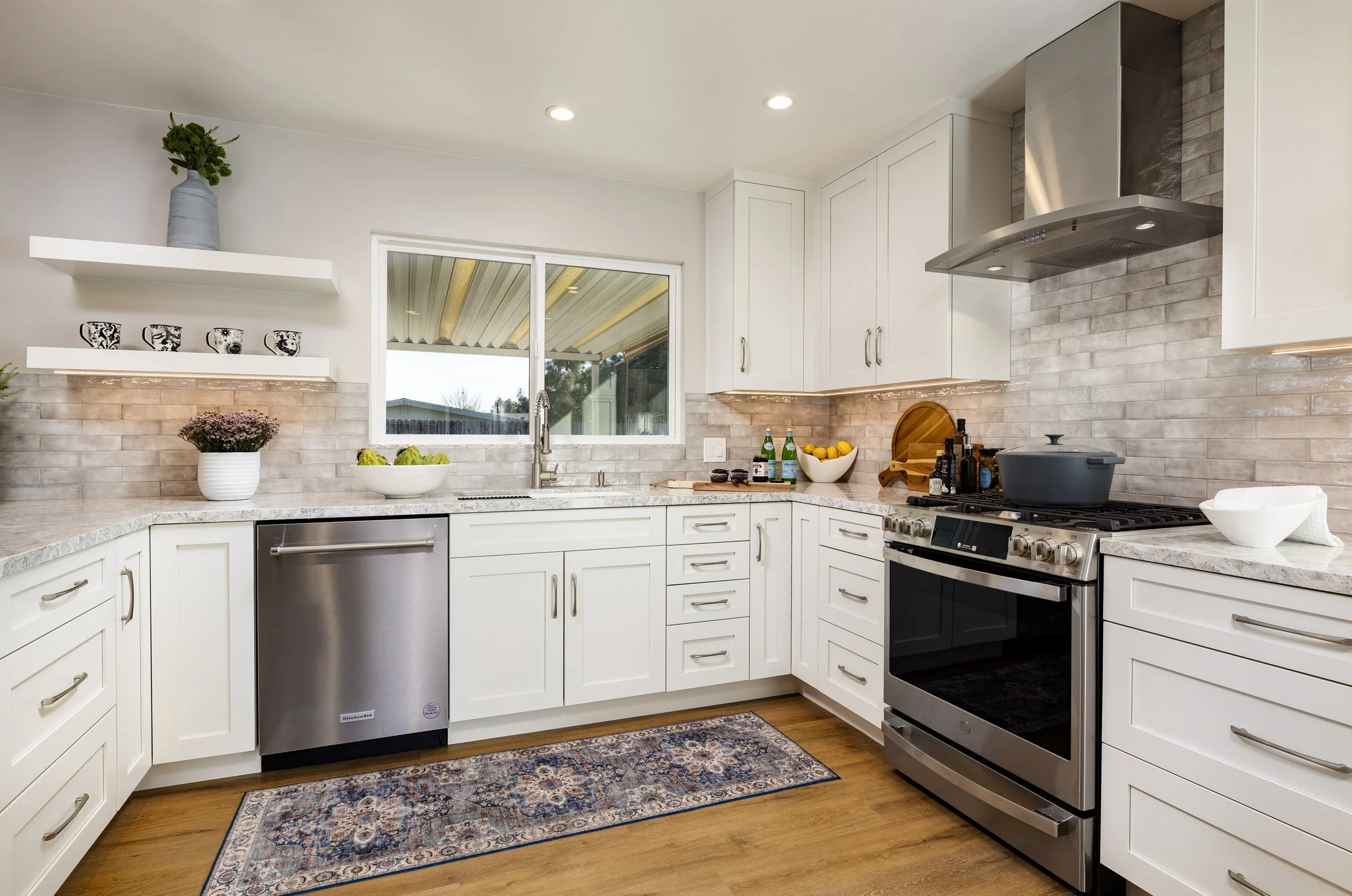 Close-up of durable grey-veined quartz kitchen countertops installed by Elite Remodels in Santa Barbara, CA.