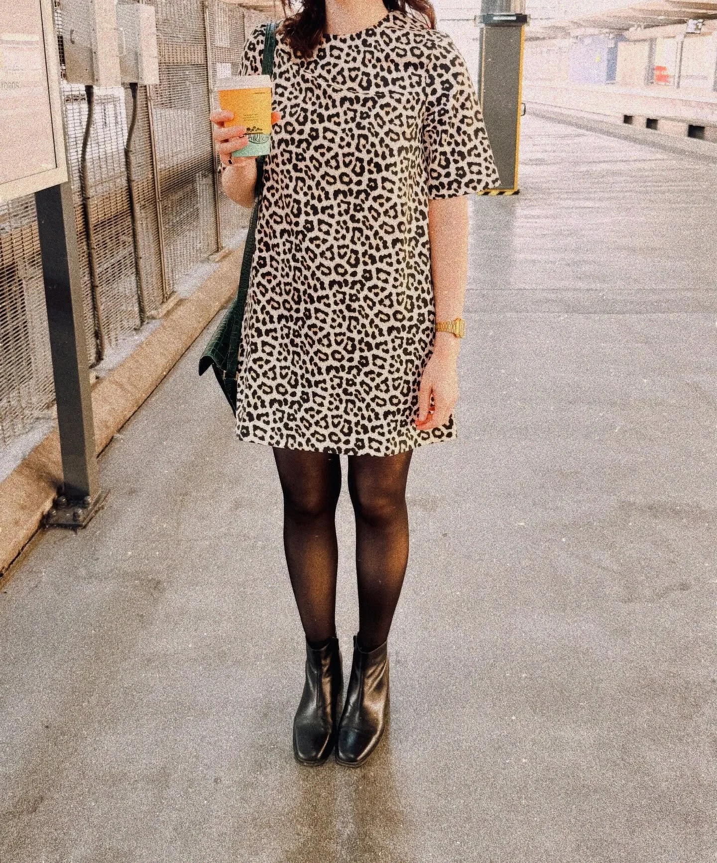 10+ years in the game and I&rsquo;ve seen too many babes get bogged down by clunky systems 💾

I help female founders ditch the tech overwhelm, stop throwing money at things they don&rsquo;t need and get systems that actually work.

Link in bio 🐆☎️✌