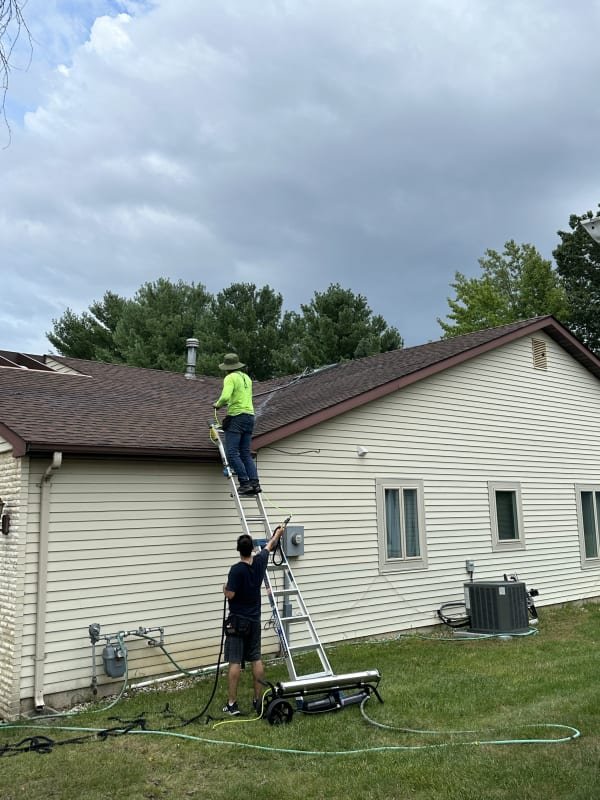 Roof Cleaning