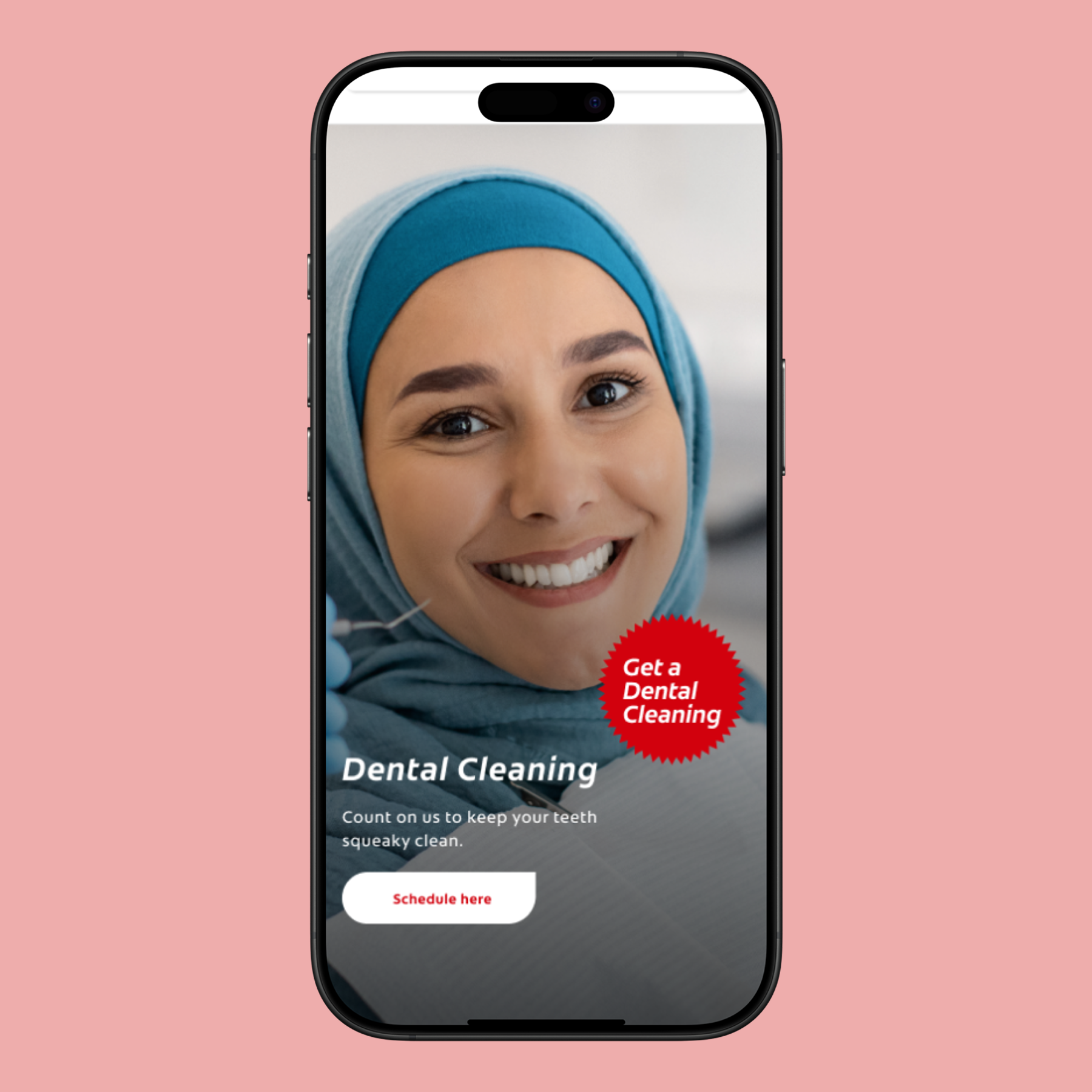Tela de celular mostrando uma mulher sorrindo com hijab, com anúncio de limpeza dentária e opção de agendar.
