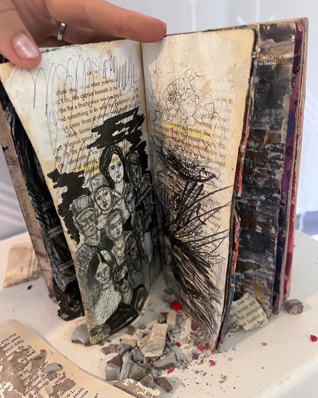 Detail Manipulated Book