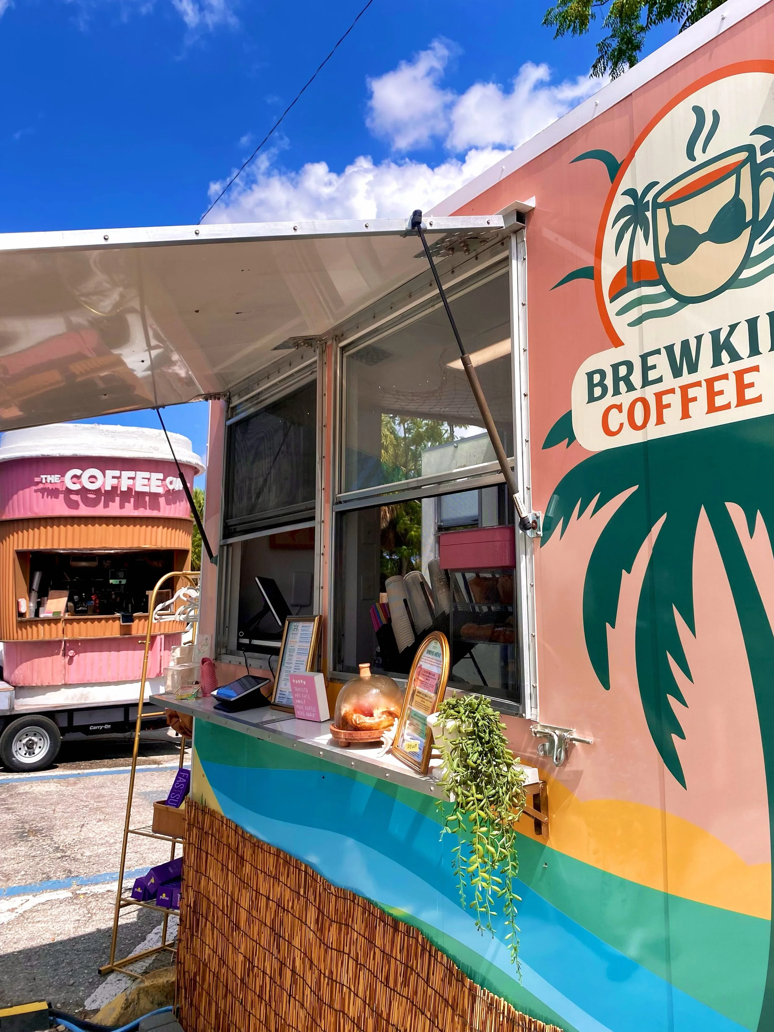 Waking up this morning reminiscing on what a beautiful day yesterday was. 🌴☕️

So many of my posts talk about the importance of community and how that was one of the biggest reasons I got into this business in the first place. Being able to come tog