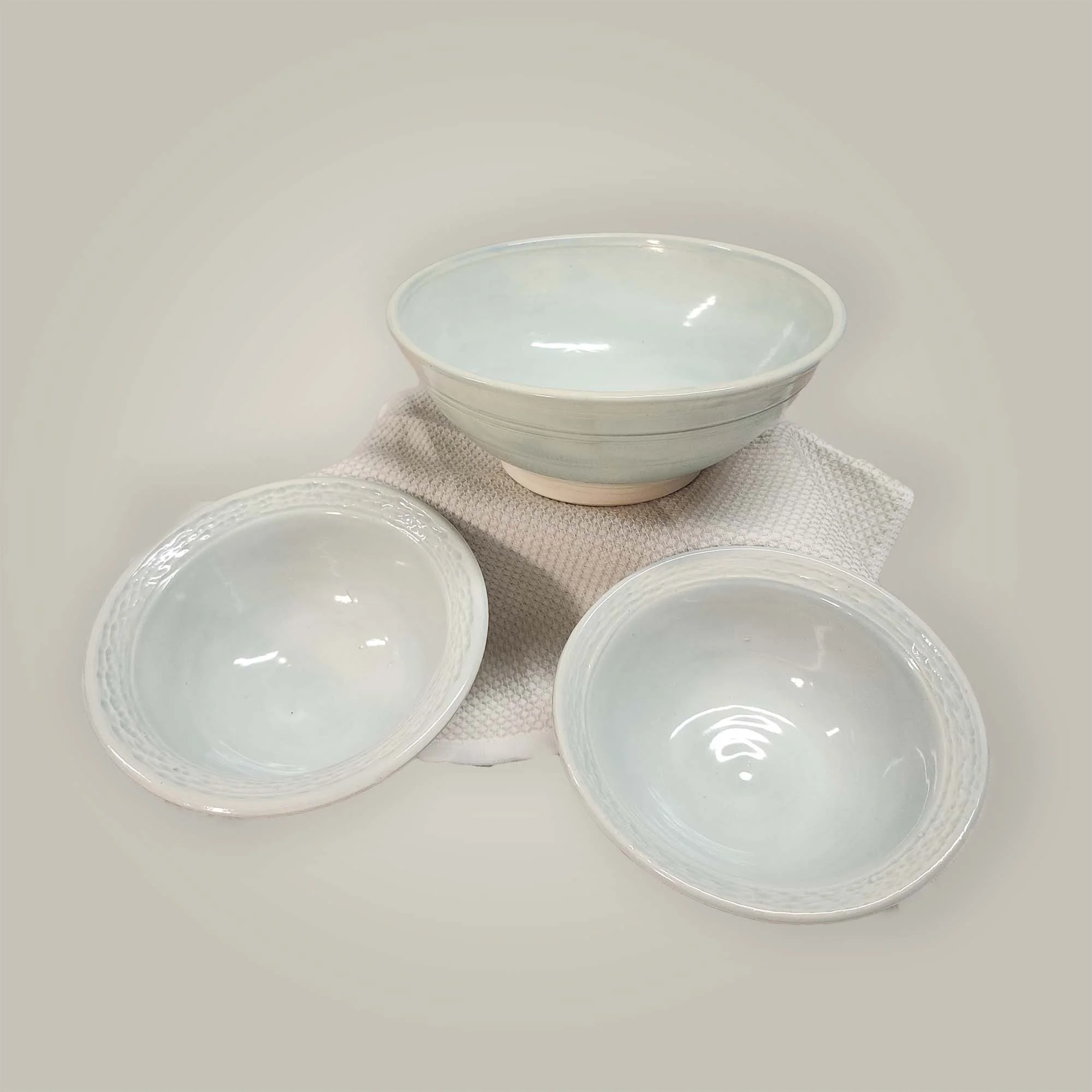 3 medium Bowl Set
