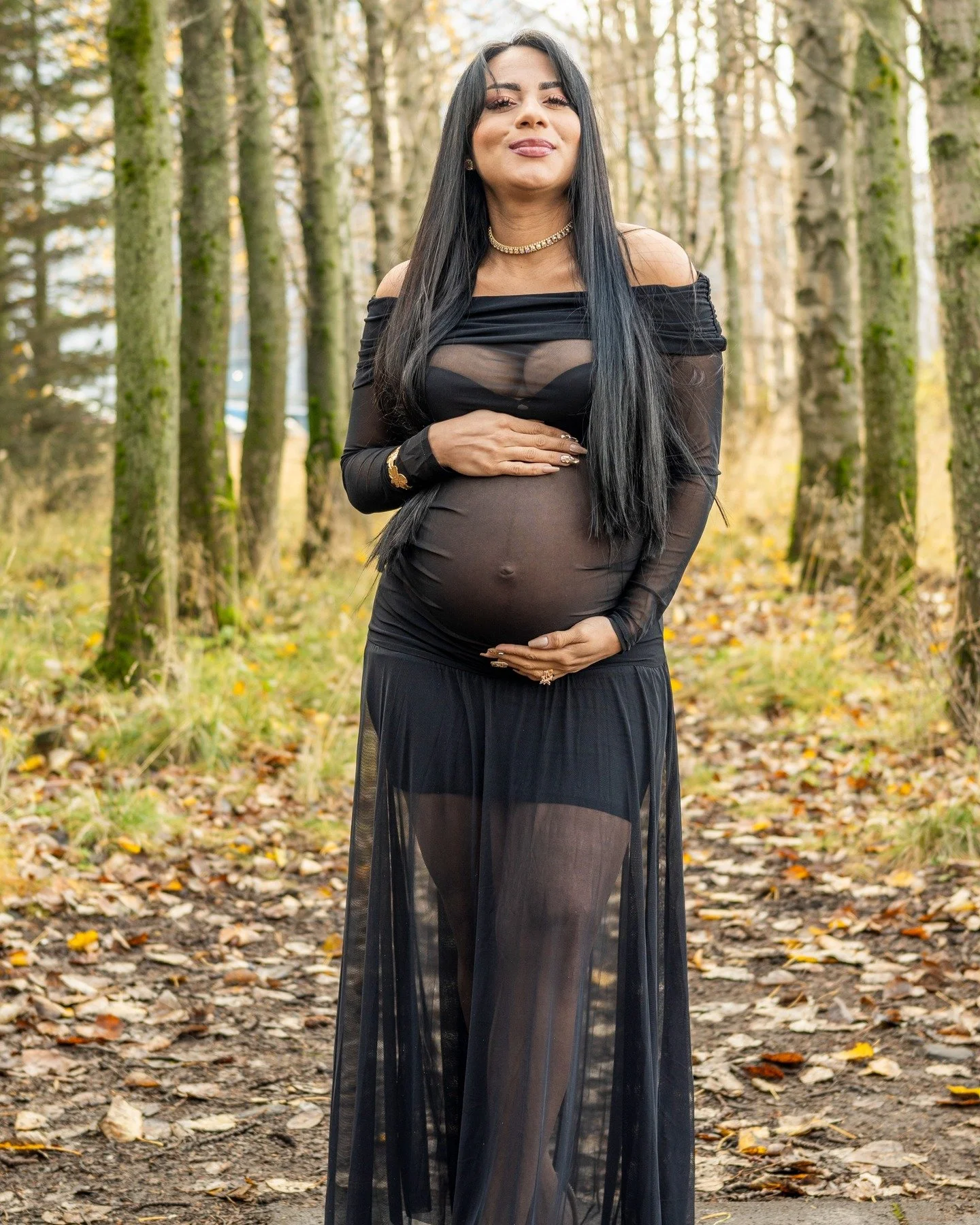 🤰🏻👸🏻👑
🌟 Turn Every Moment Into Art with Photography AXM 🌟
Looking for stunning, professional photos in Reykjav&iacute;k? 📍
We offer exclusive photography and videography packages at the best prices, tailored to your needs and style.
📸 Our Se