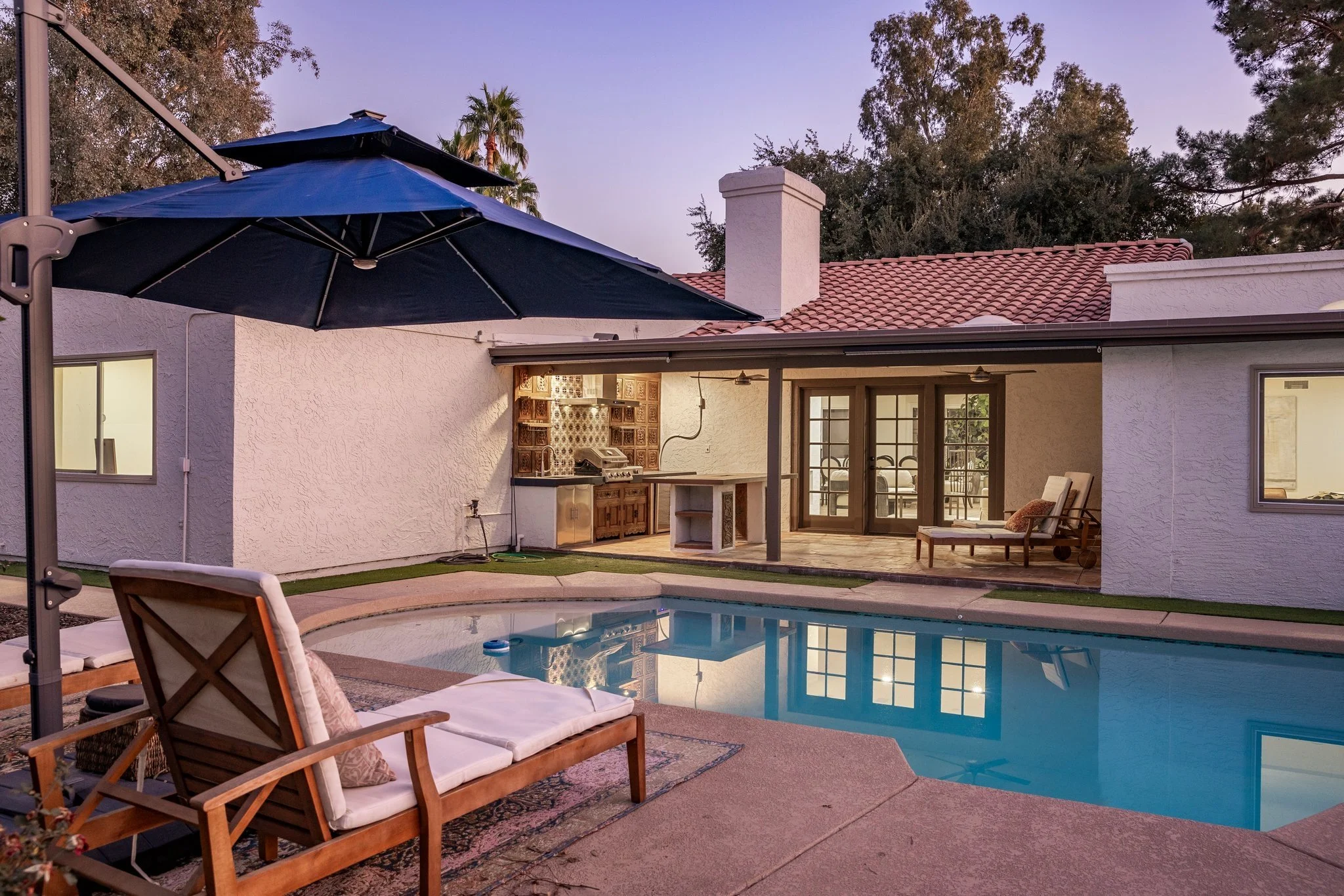 Can you help with outdoor projects too?