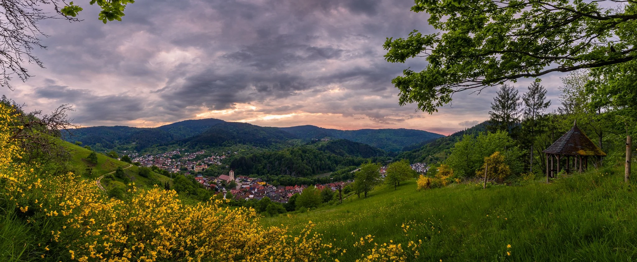 Farbenpracht am Himmel - Panorama (Querformat)