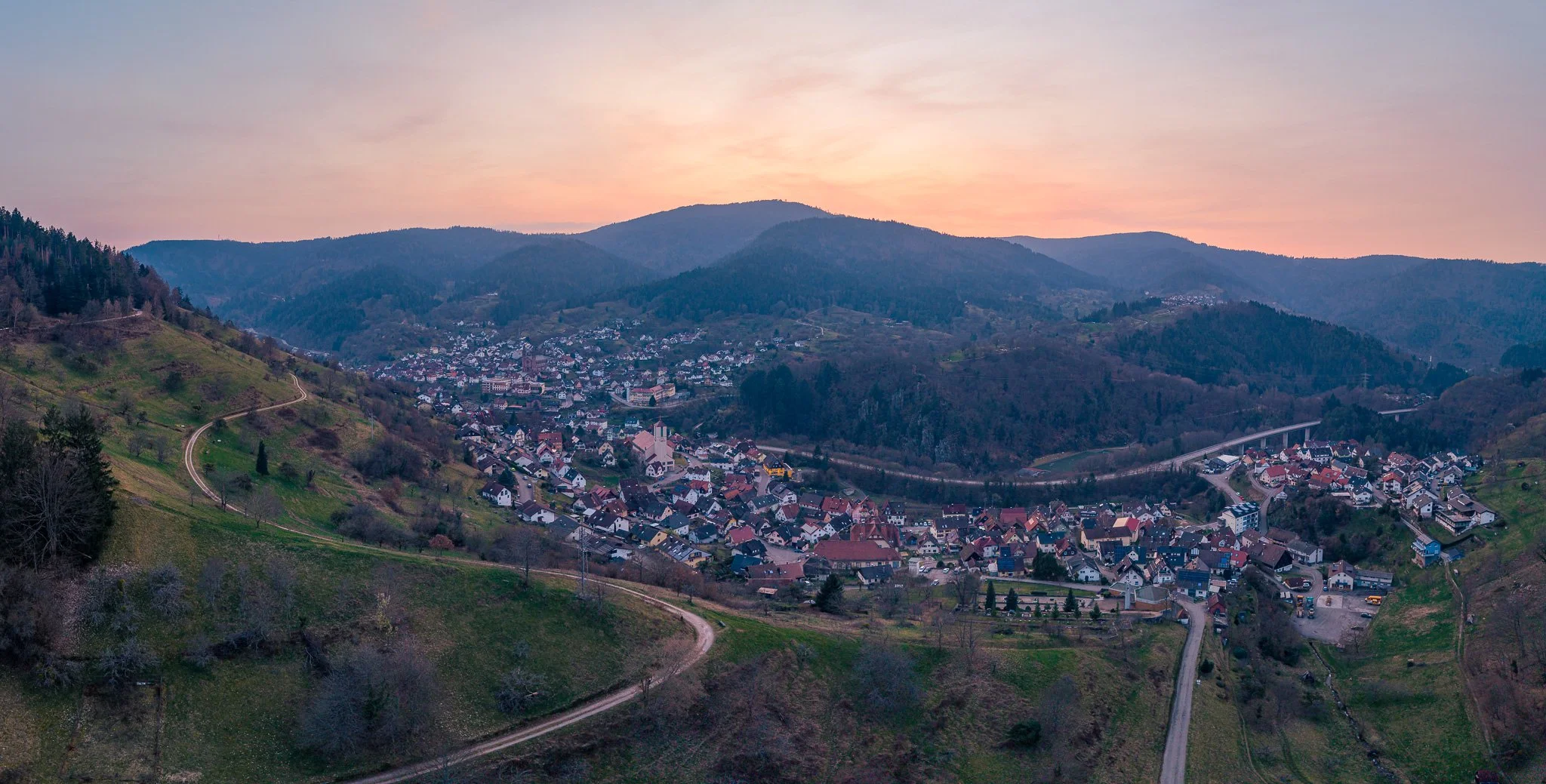 DJI_20260308182914_0413_D-Pano.jpg