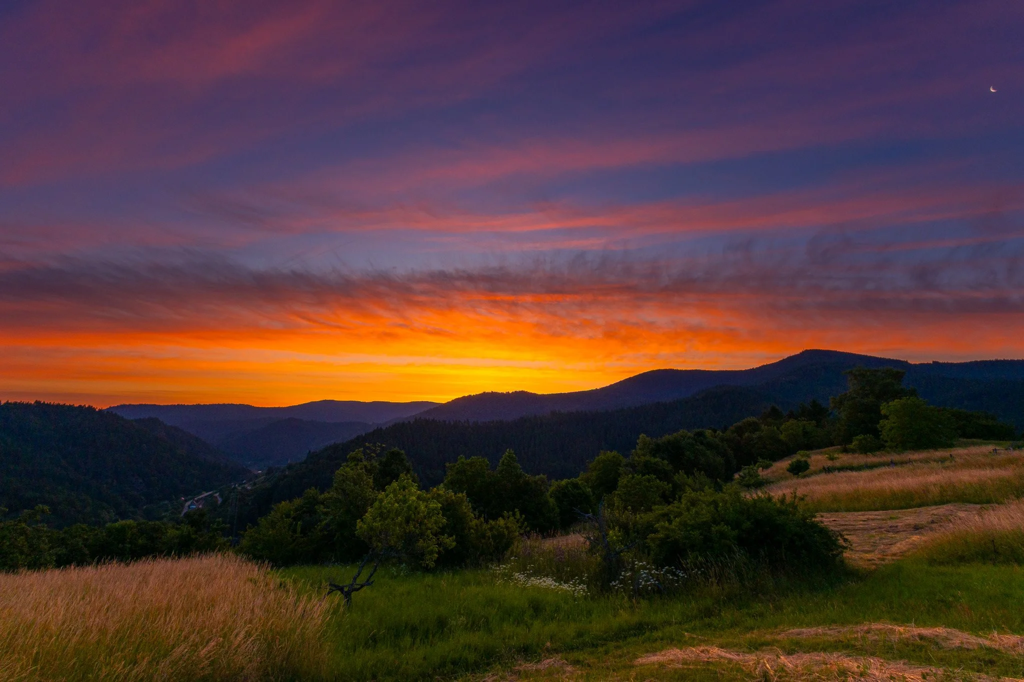 Landschaft im Morgenrot (Querformat)