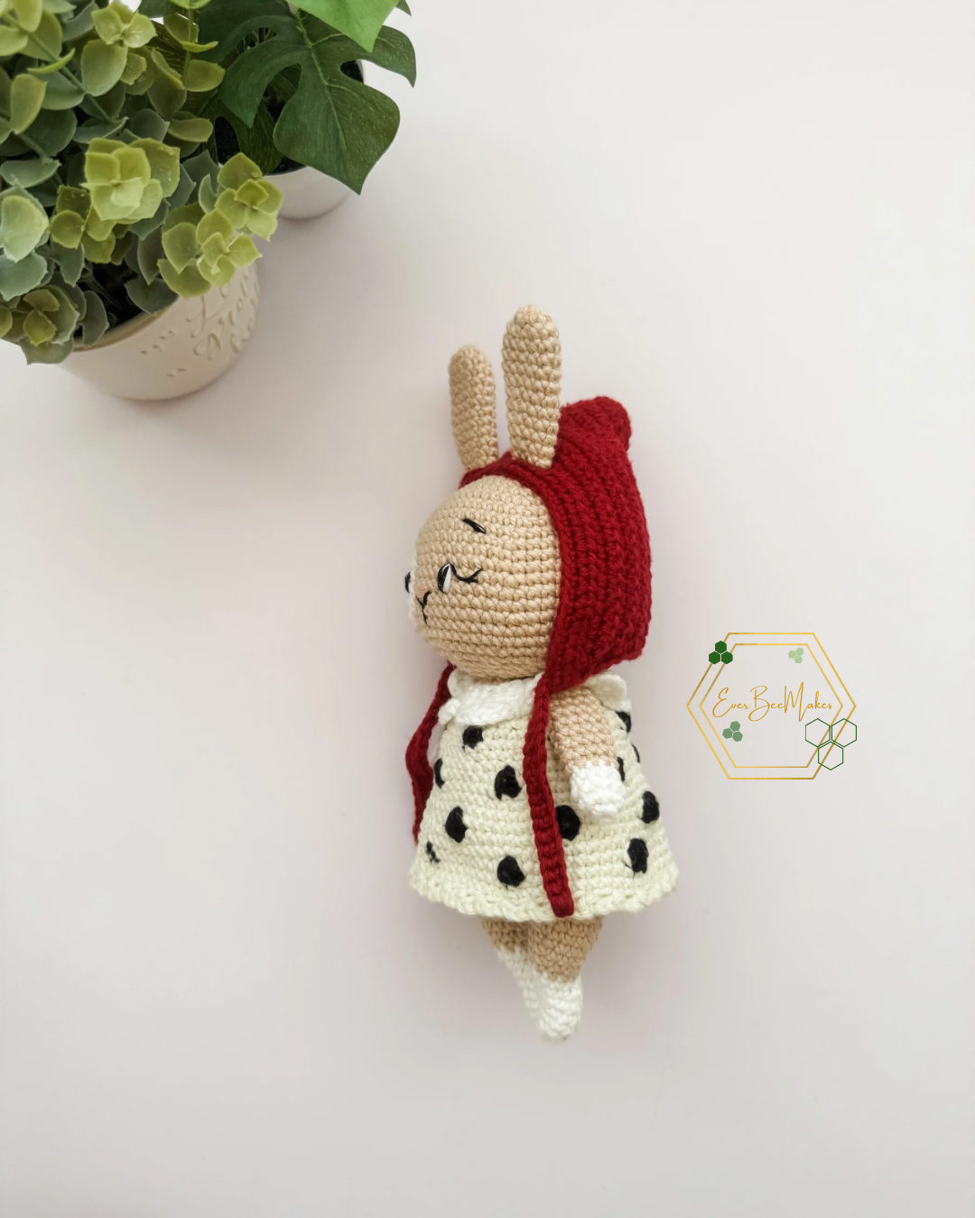 Calla the Bunny Hainchan - 3.png