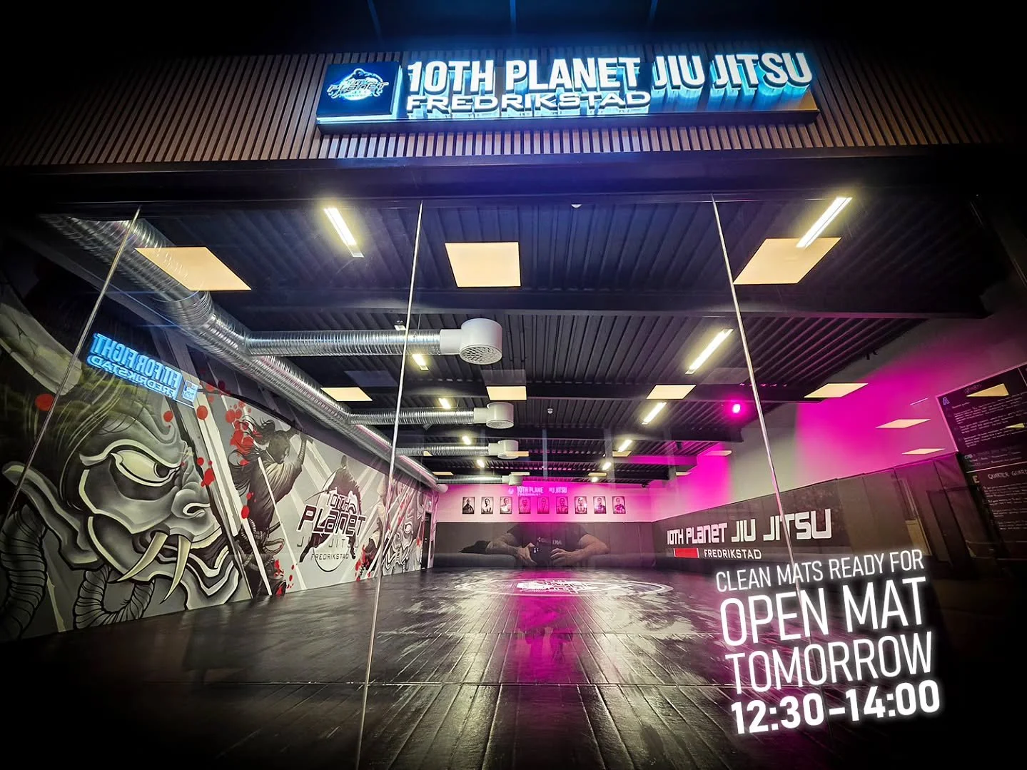 Mats thoroughly cleaned ready for Open Mat tomorrow 12:30-14:00 🙌 See you all tomorrow, let's GO, 10pFredrikstad! 🥷👇🏻👊🏻⛩️ @10pFredrikstad #nogialldayworldwide #10P4L