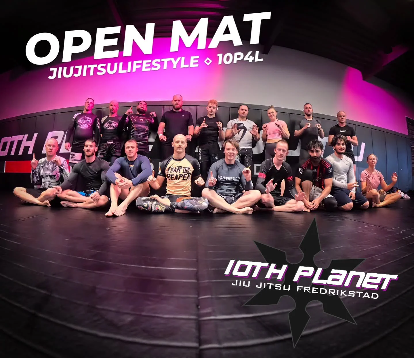 All smiles and great fun, beautiful vibes! 🙇&zwj;♂️ Jiu Jitsu culture ❤️ "You want to get good at Jiu Jitsu, but we never see you at Open Mat?? 🤷&zwj;♂️ Eehh.. " 🥷👇🏻👊🏻⛩️ @10pFredrikstad #nogimachinery #subonlymindset #jiujitsulifesty