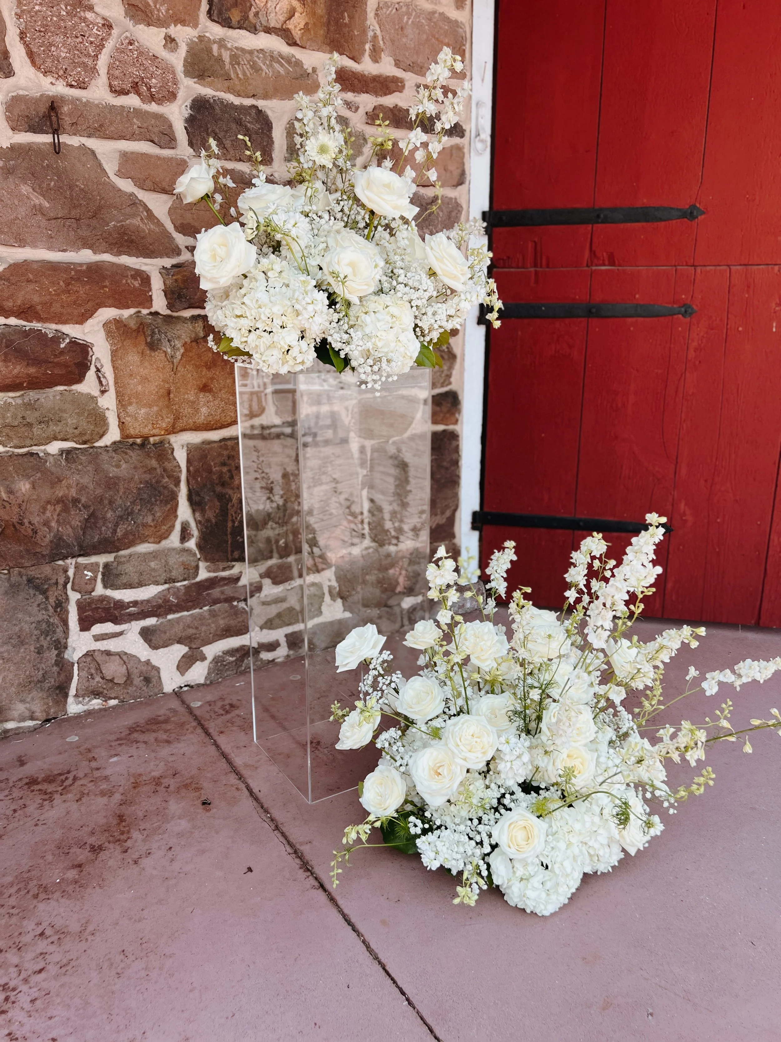 Pedestal Arrangements