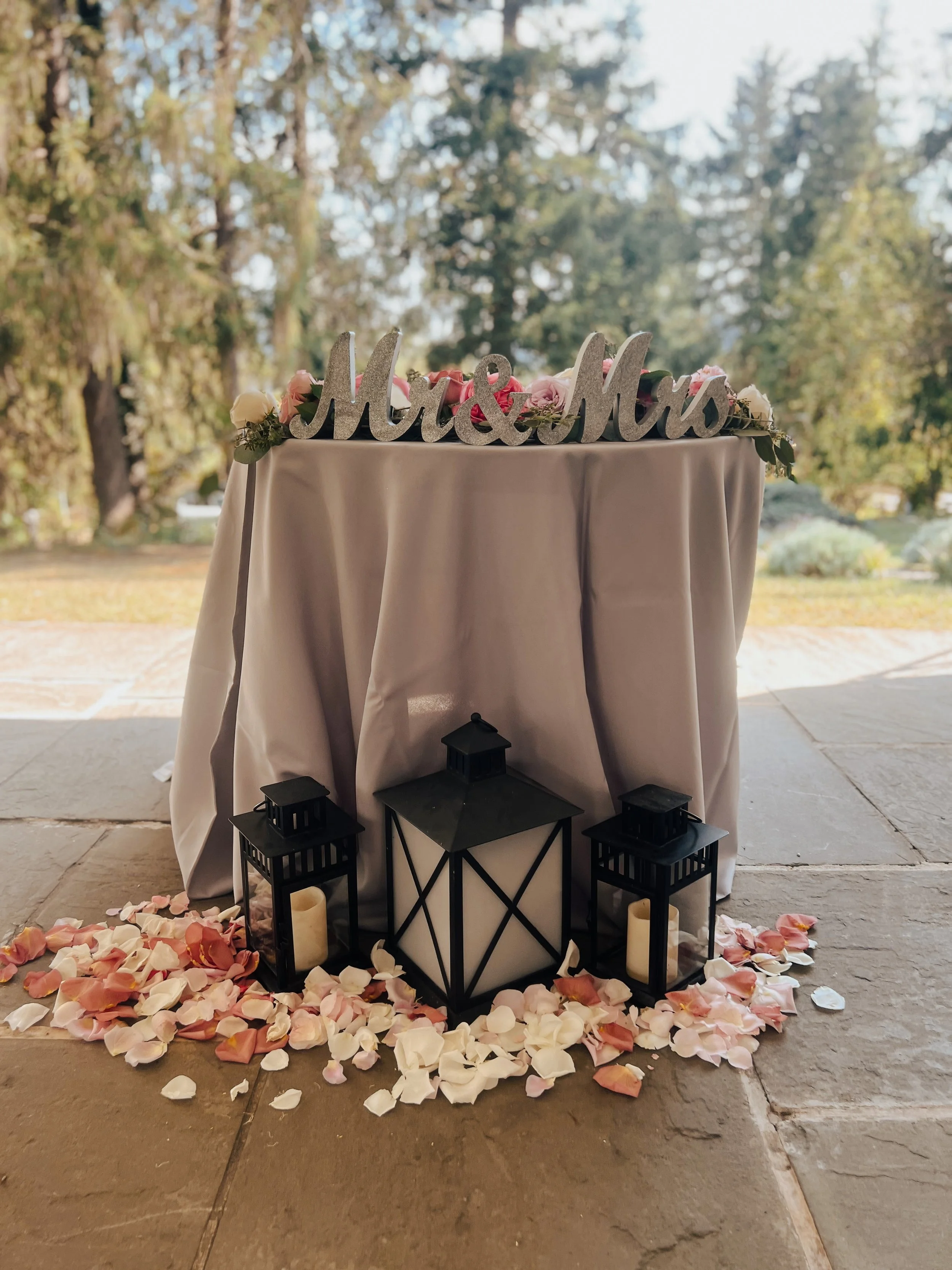 Sweetheart Table