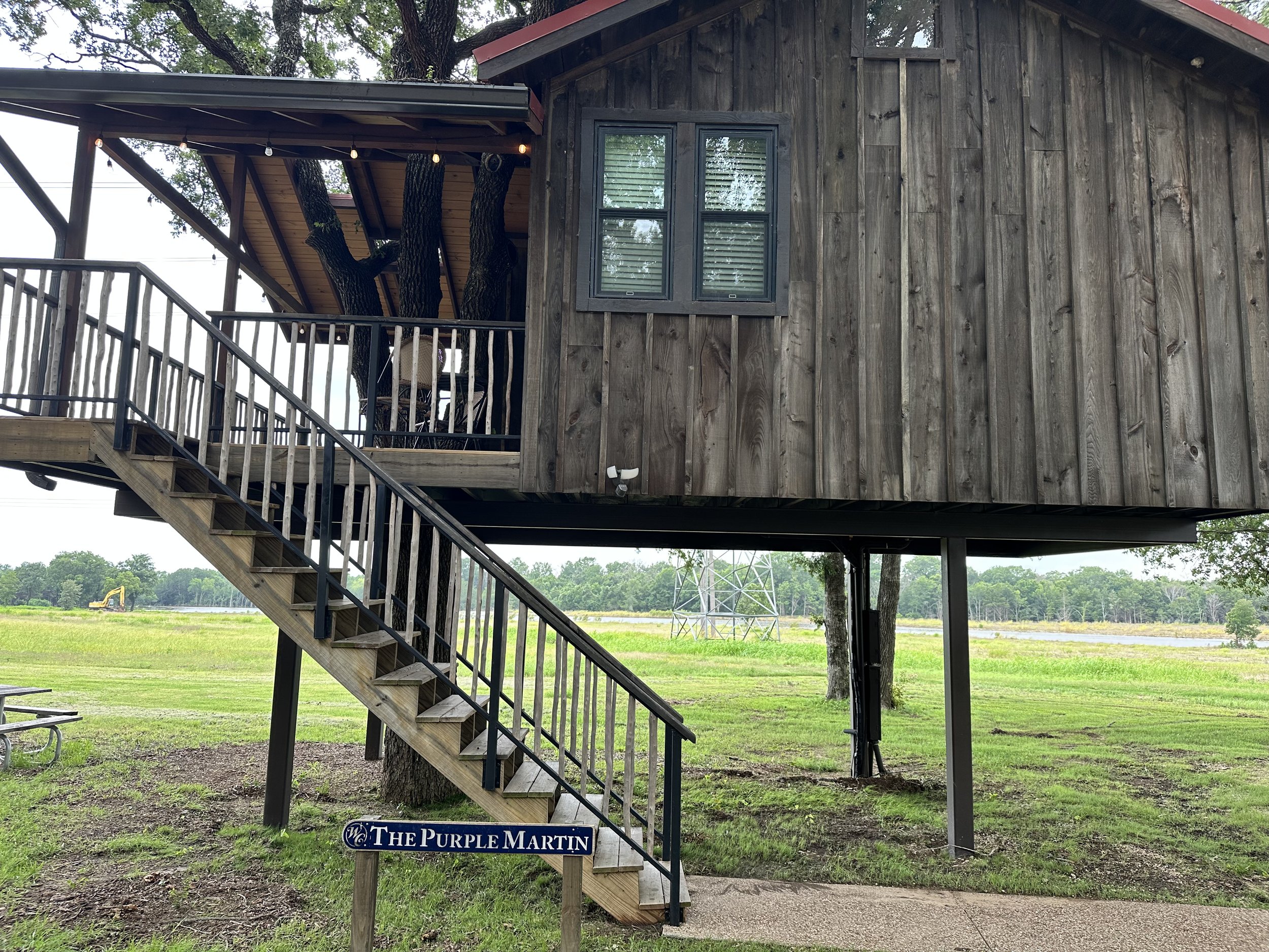 My First Solo Trip: A Treehouse Escape Near Waco