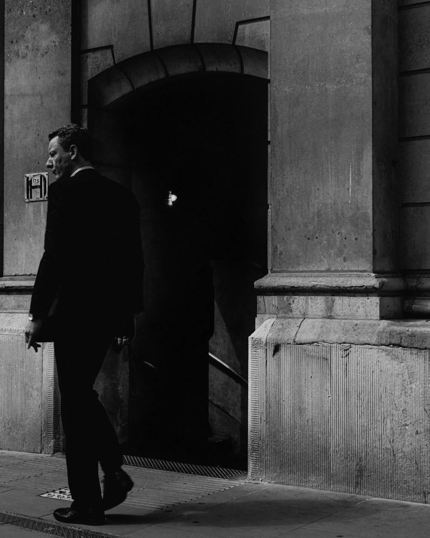 I am delighted in utterly fashion to be invited to Cizucu&rsquo;s London PPP exhibit next month.
Catch me and one of my favourite images at Batsford Gallery on the 11th of April.
Info below.
@cizucu_photo 

【photo poster project】
#loveppp @cizucu_pho