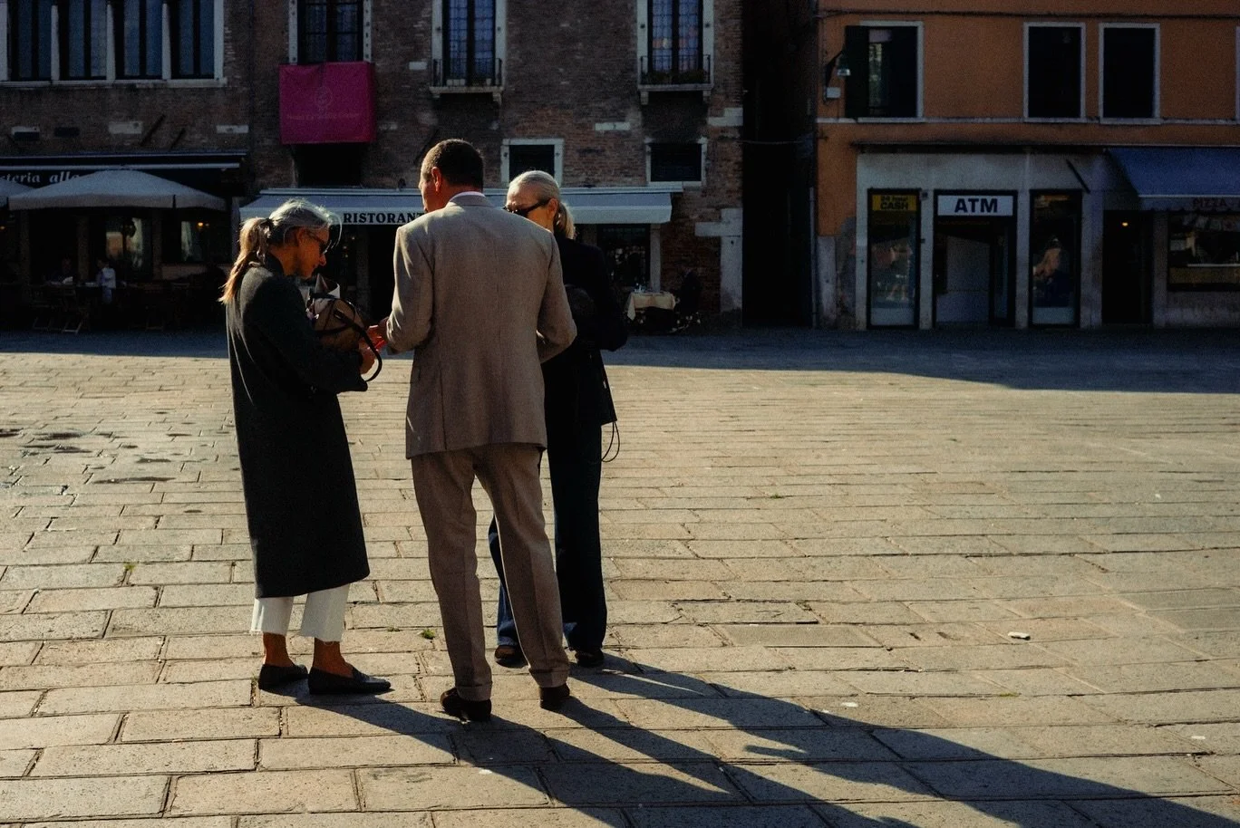 People.

Venice, 2026.

#street_me_up #weshootstreet #strtsnapshots #des_photomag #street_badass