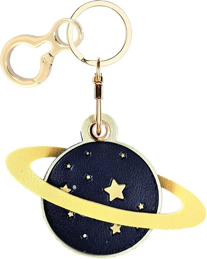 space airtag holder charm.JPG