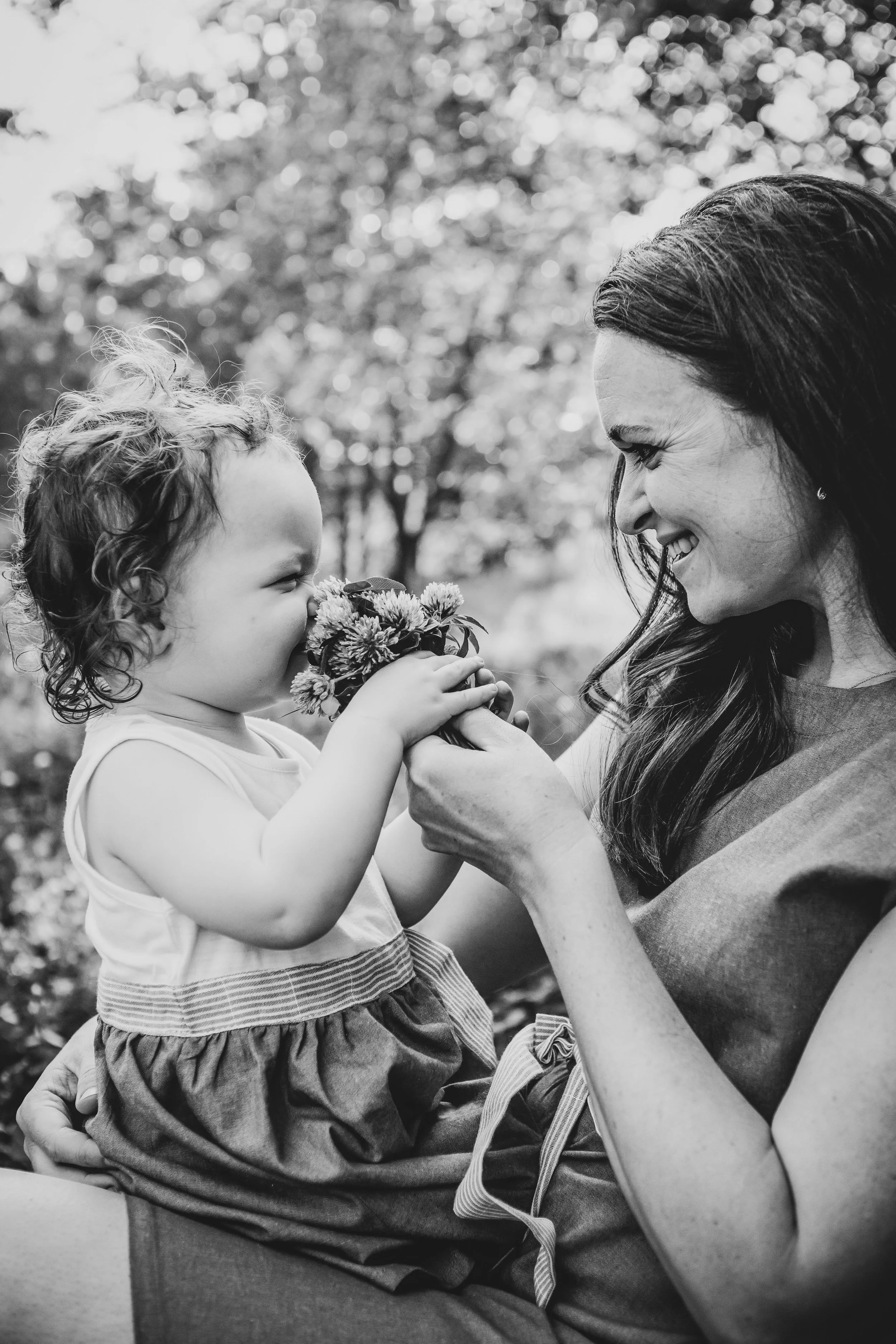 ziskafamilyphotosjune2021-042 copy.jpg