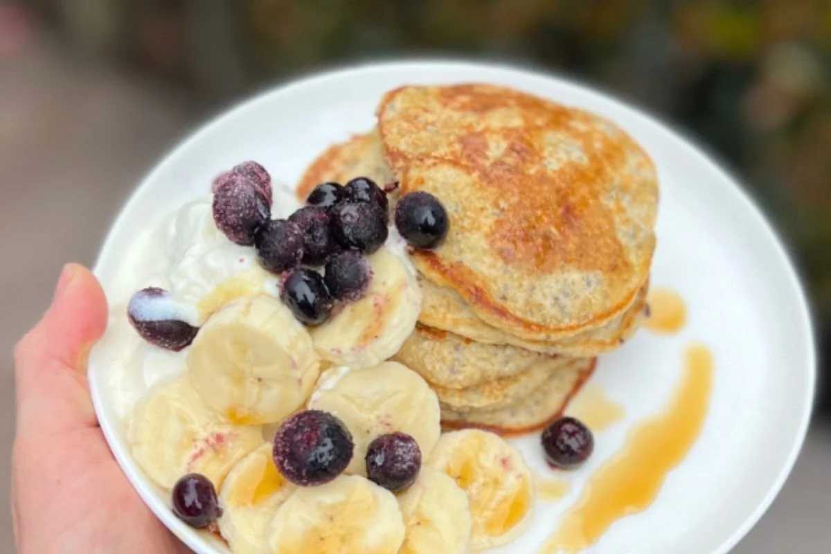 Oaty Banana Pancakes