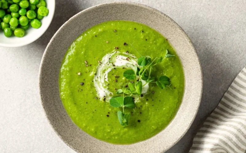 Green Pea and Leek Soup