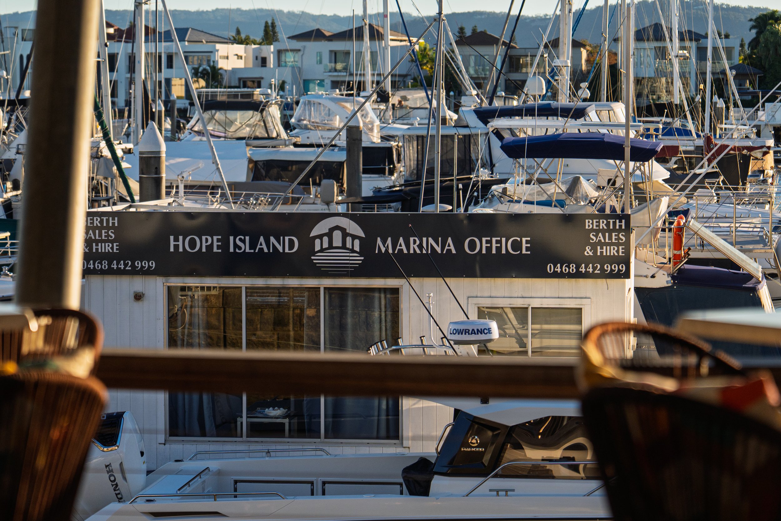 HOPE ISLAND MARINA-60.jpg