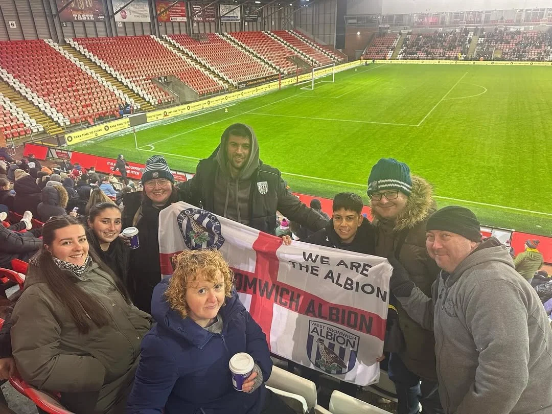 United Women vs WBA - PB fan support.jpg