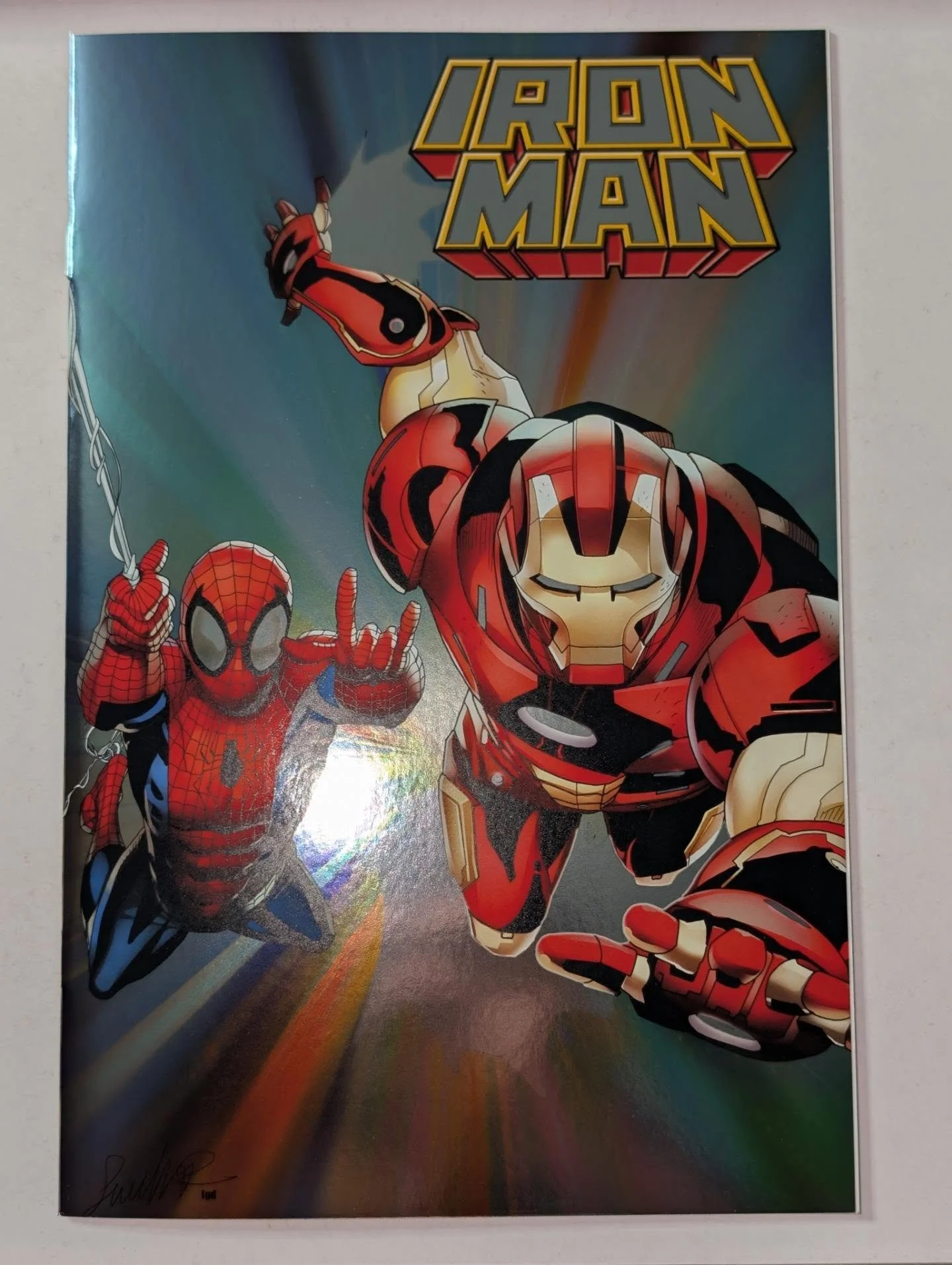 Iron Man #6 Salvador Larroca Foil Variant

#spiderman #ironman #brandnewday #spidermanbrandnewday