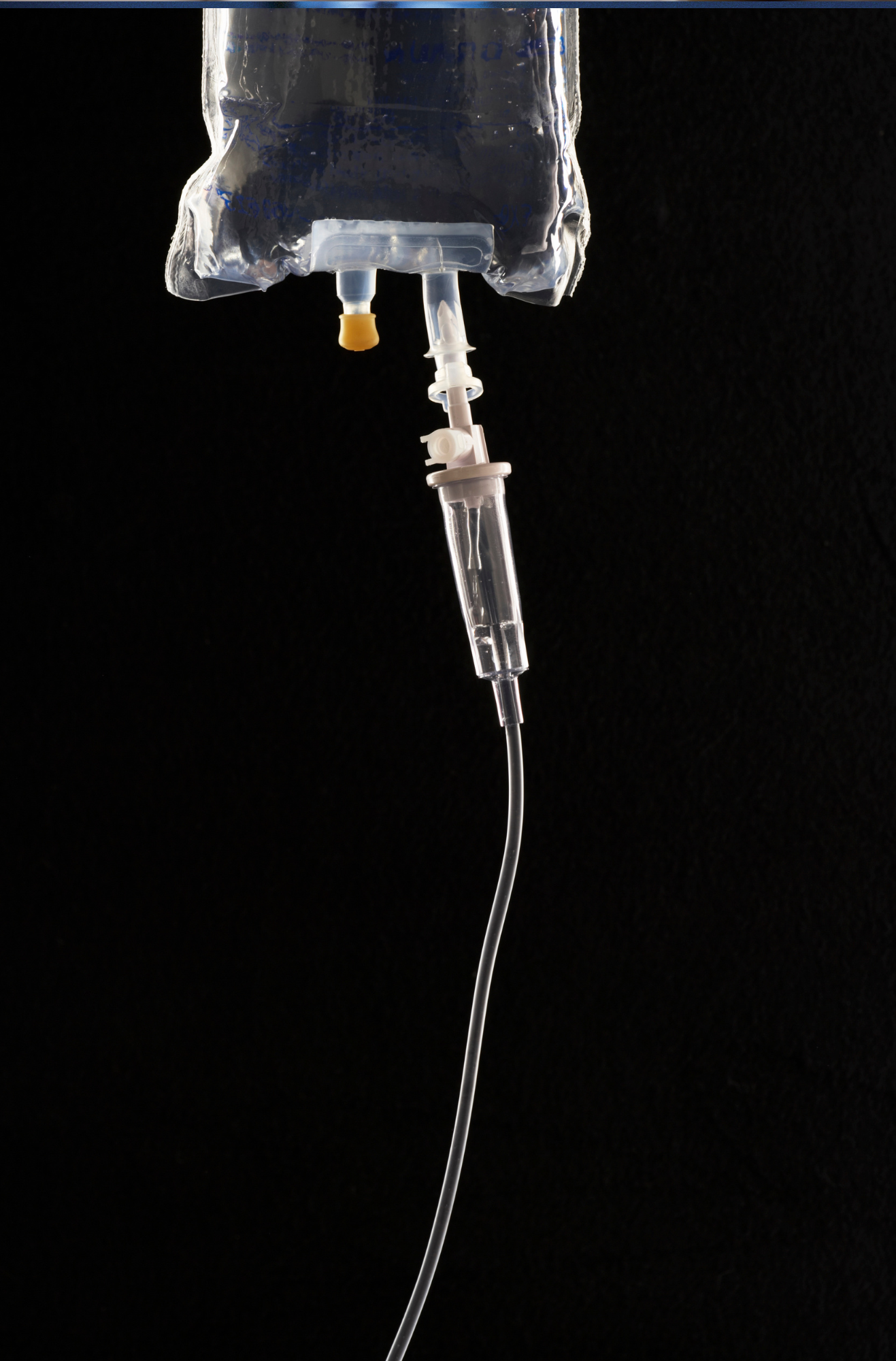 Glutathione IV antioxidant treatment for brightening and detox in Miami