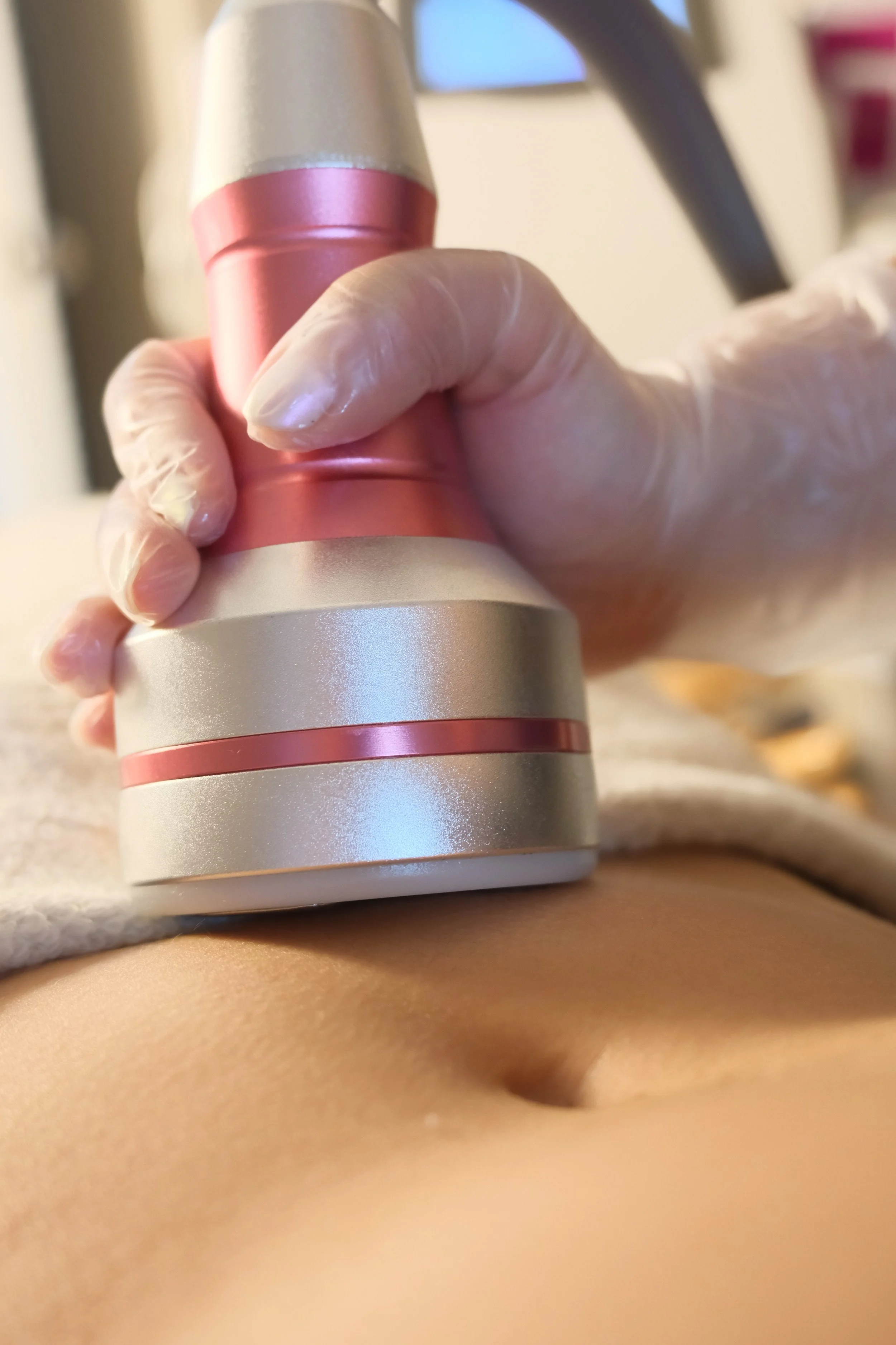 Cavitation fat breakdown treatment miami non-surgical body contouring