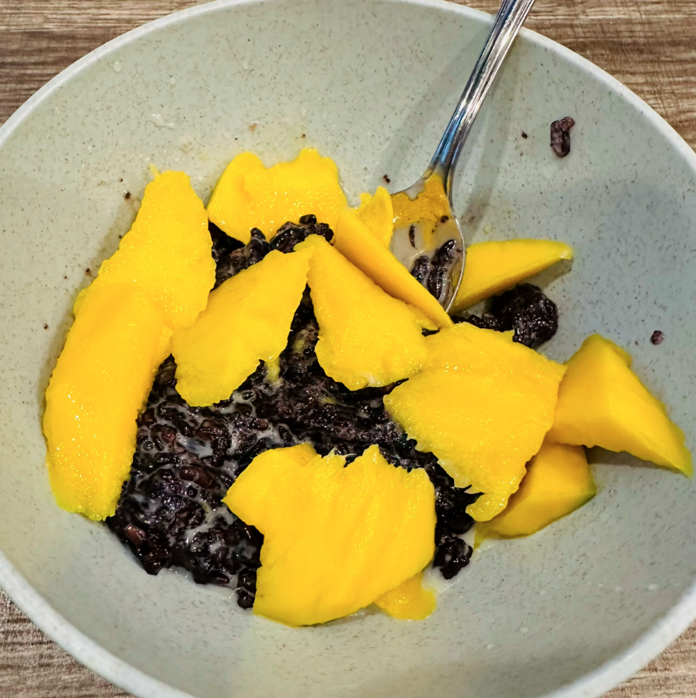 Sweet Black Rice & Mango Desert.png