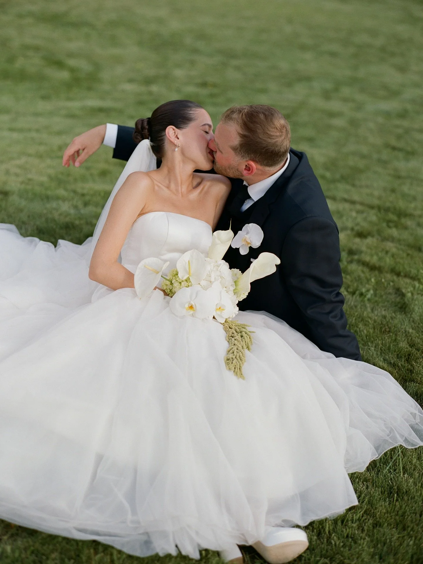 A midsummer&rsquo;s day, where the clouds and sun danced across the sky, weaving between light and shadow, much like the feelings that often fill a wedding day. While weddings are usually a whirlwind of emotions, what I remember from Sarah and Connor