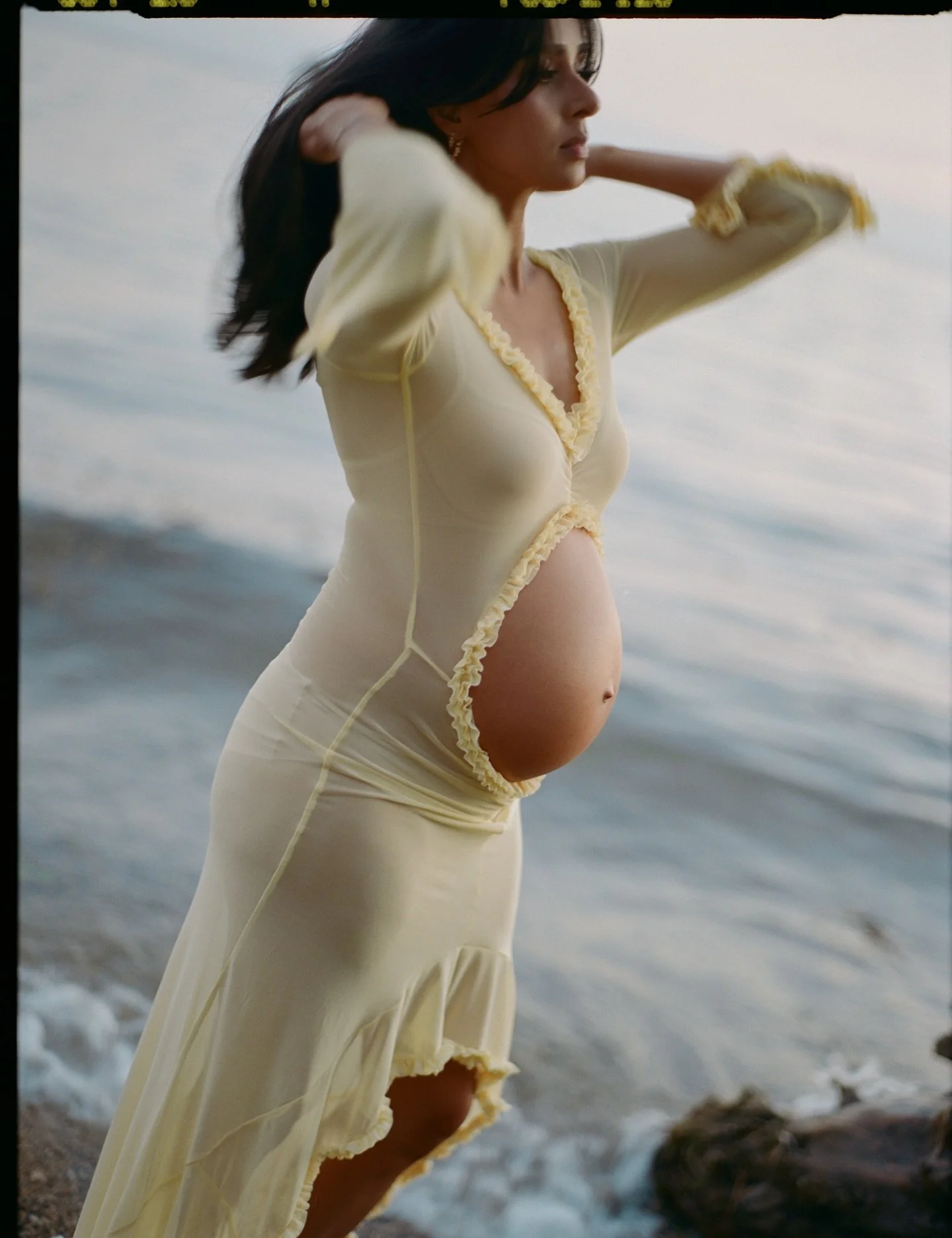 I love collaborating on clients&rsquo; visions, but what excites me most is when they give me the freedom to creatively direct. 

Photographing Simran&rsquo;s family again this season was such a gift. Now expecting her third baby girl, she brought al