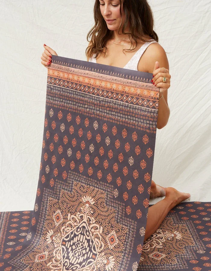 4-mm-nomad-carob-yoga-mat-strap-yoga-mat-yogi-peace-club-905874.webp
