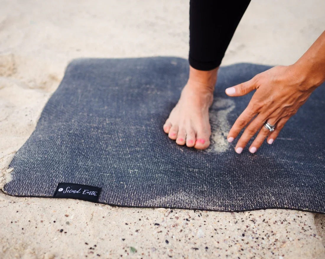 Secondearth 'Connected' Yoga Mat - Blue