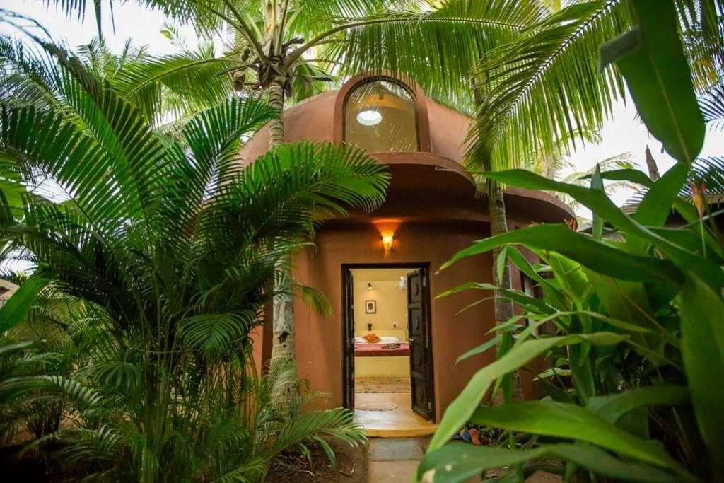 Raj Rooms (Air-Conditioned) - India Retreat