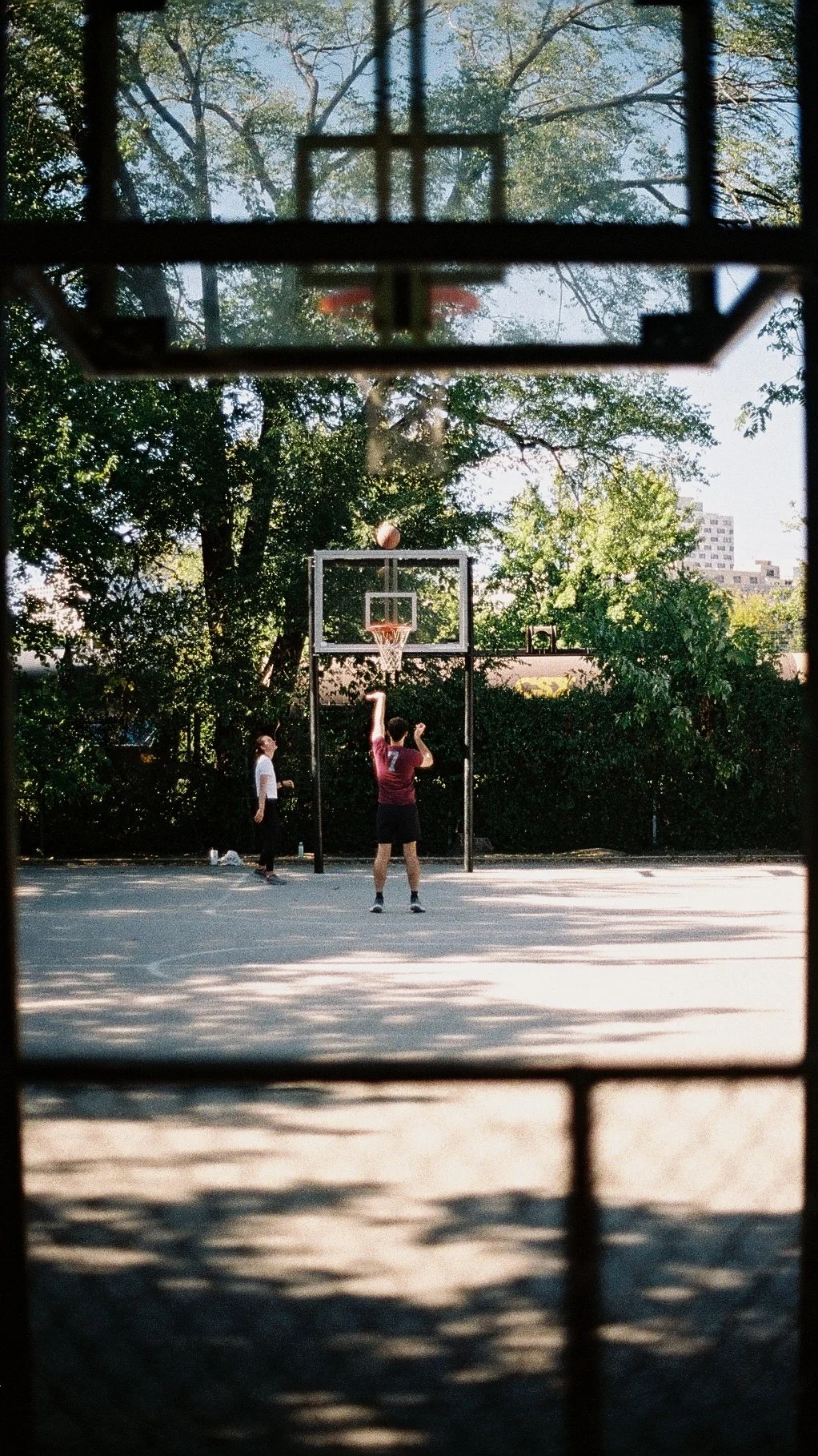 basketball one on one philadelphia film.jpg