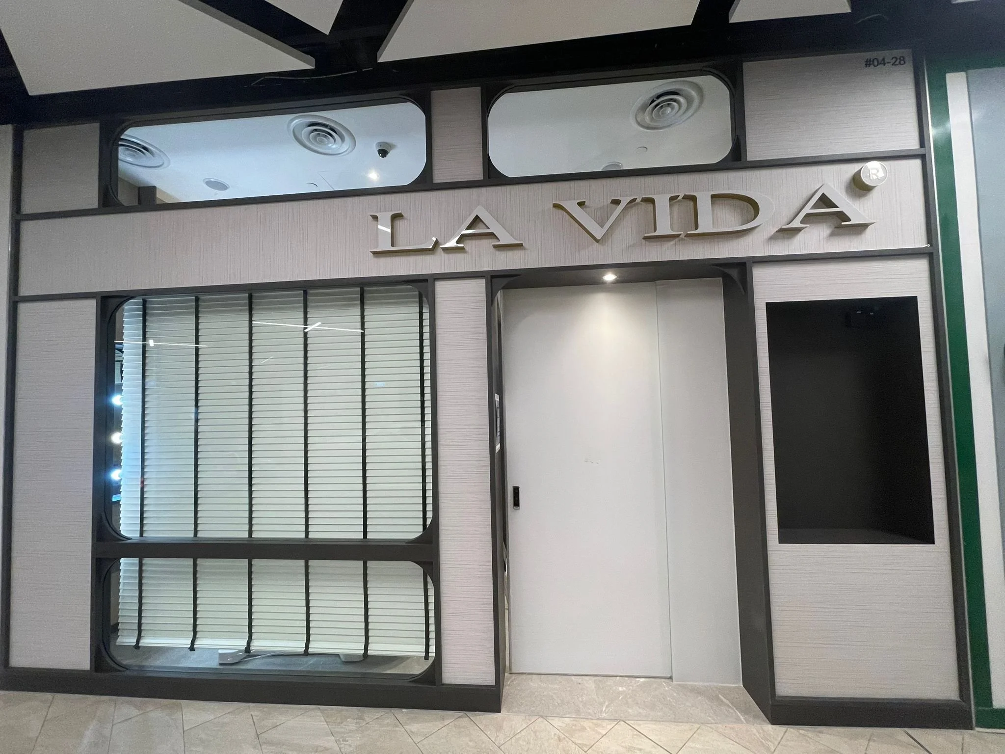 LA VIDA