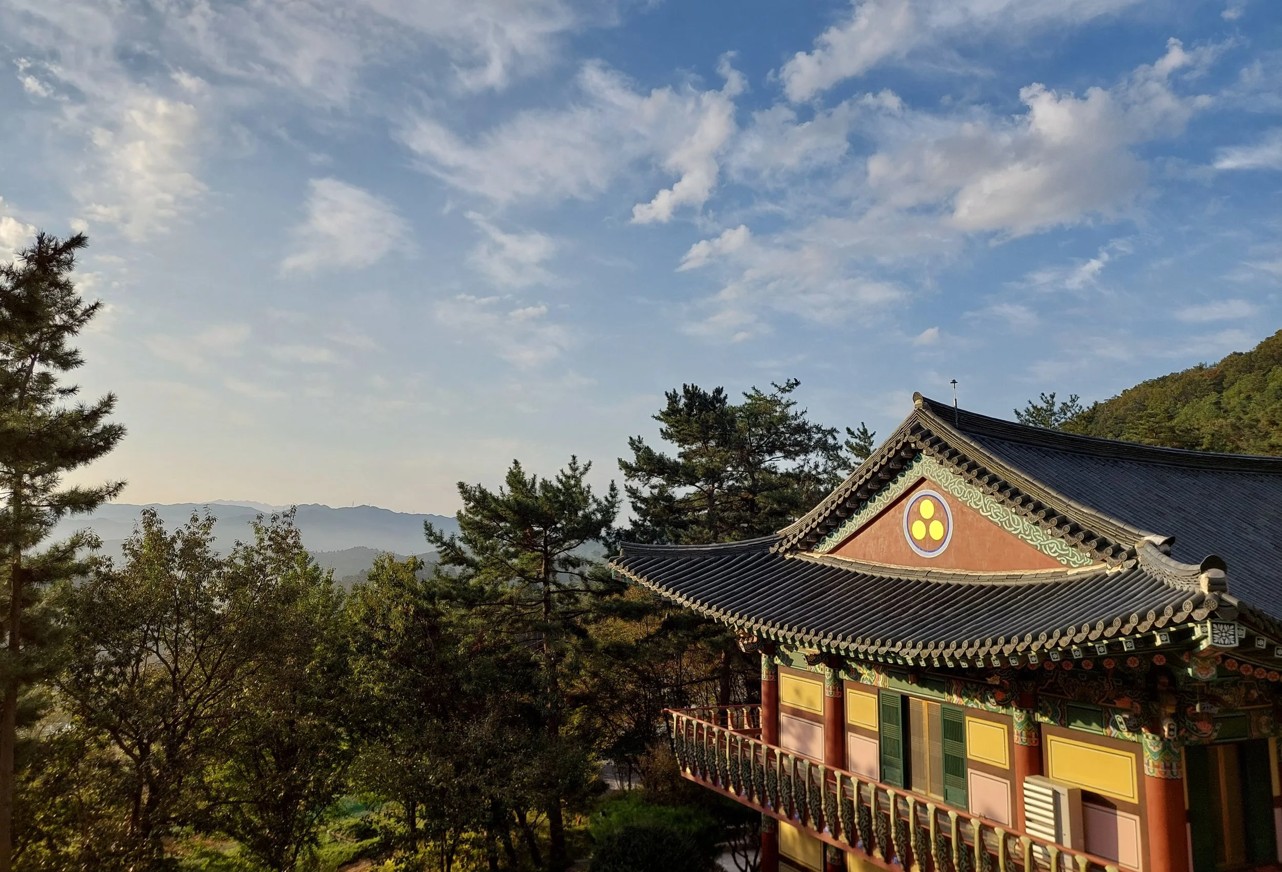 Temple building in Korea with view of mountains