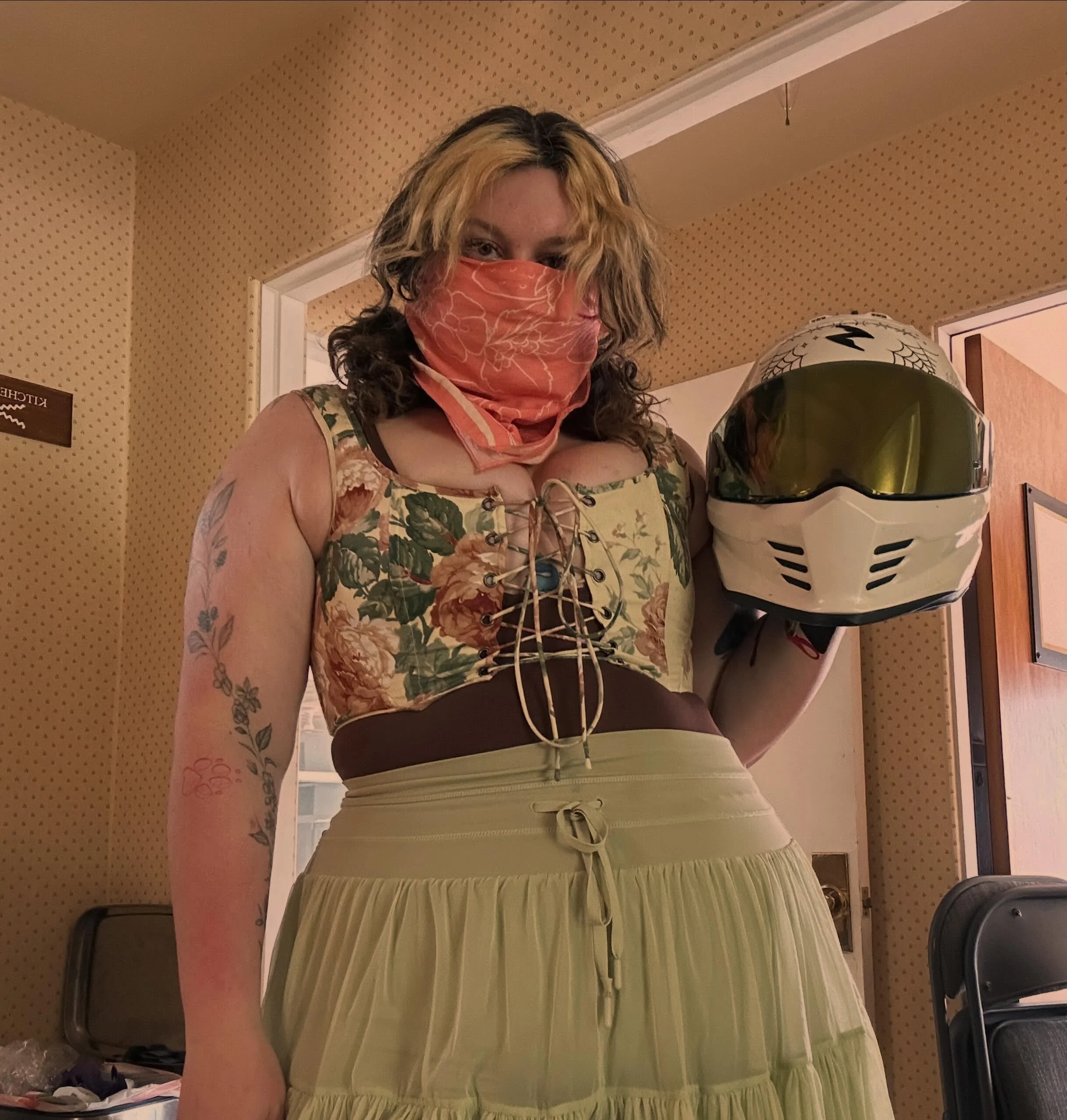Booktok girlie: Look at me- I&rsquo;m the biker bf now.