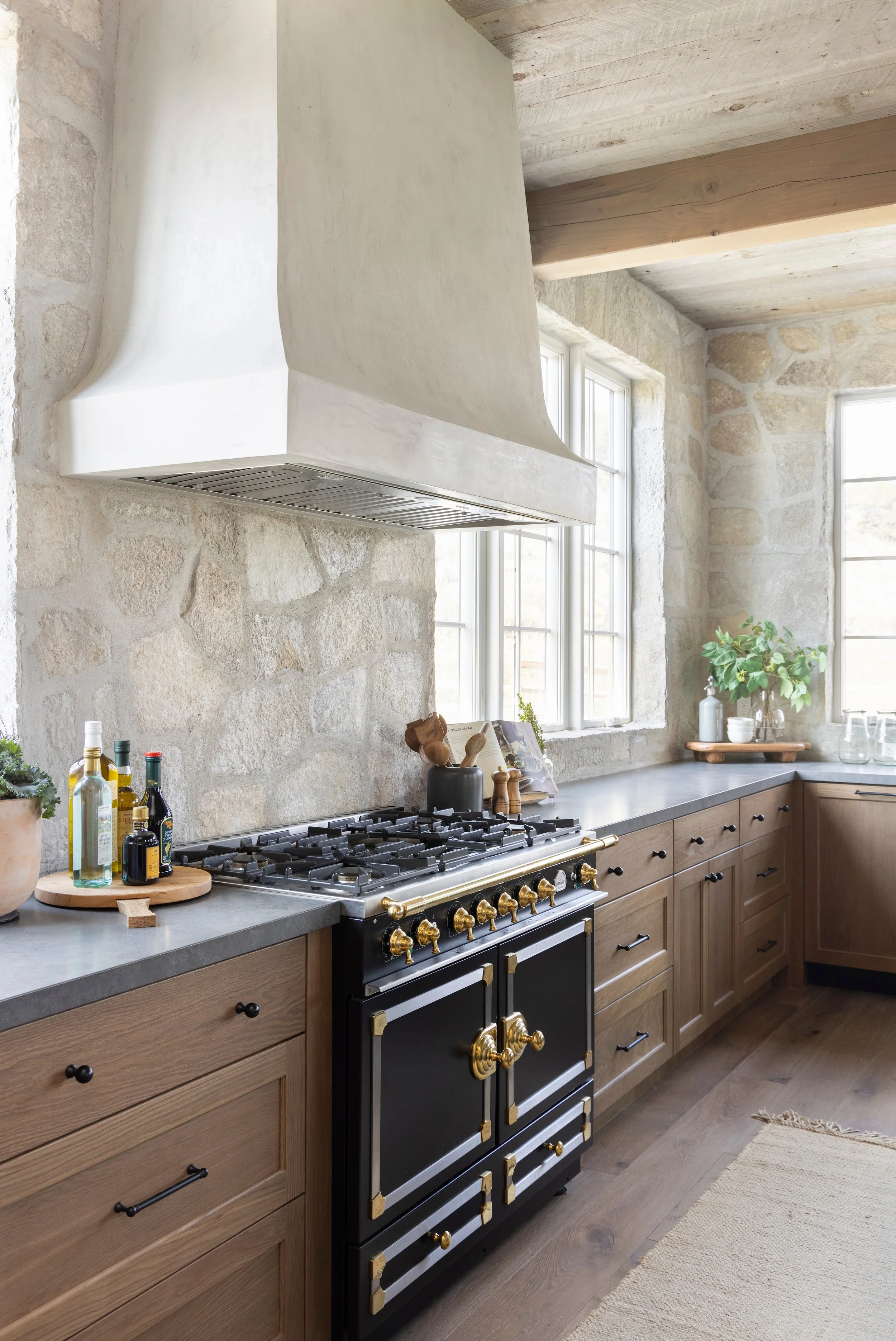 Showcase - Whitaker Kitchen 2.jpg