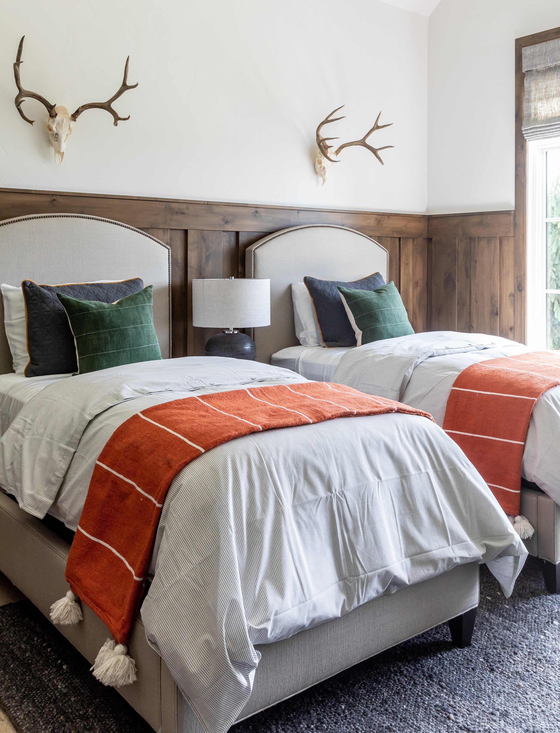 Maplewood Estate - Bedroom 2.jpg