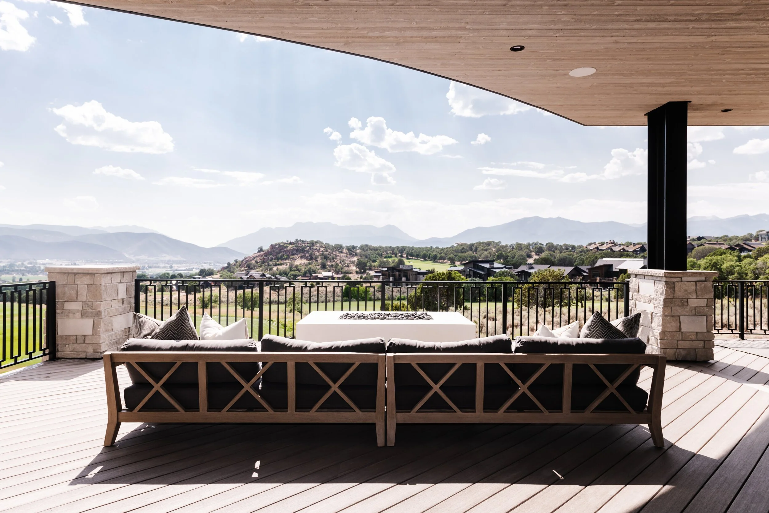 2020 Showcase - Deck 1.jpeg