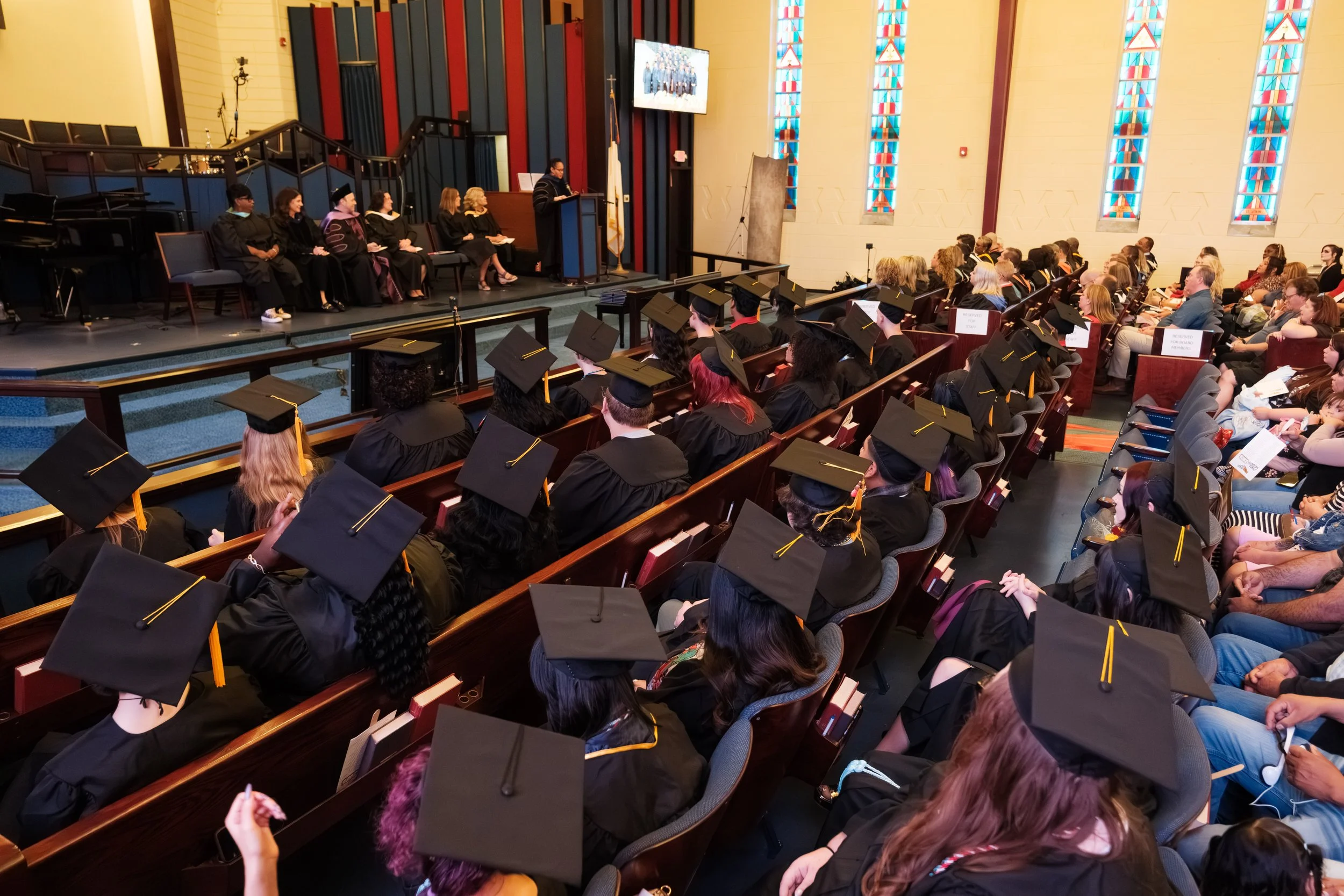 2026_5-22_tps_graduation_streetschool_jk-9_55297681036_o.jpg