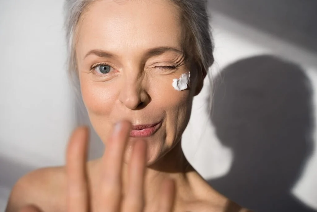 How Skin Cycling Works ; girl winking