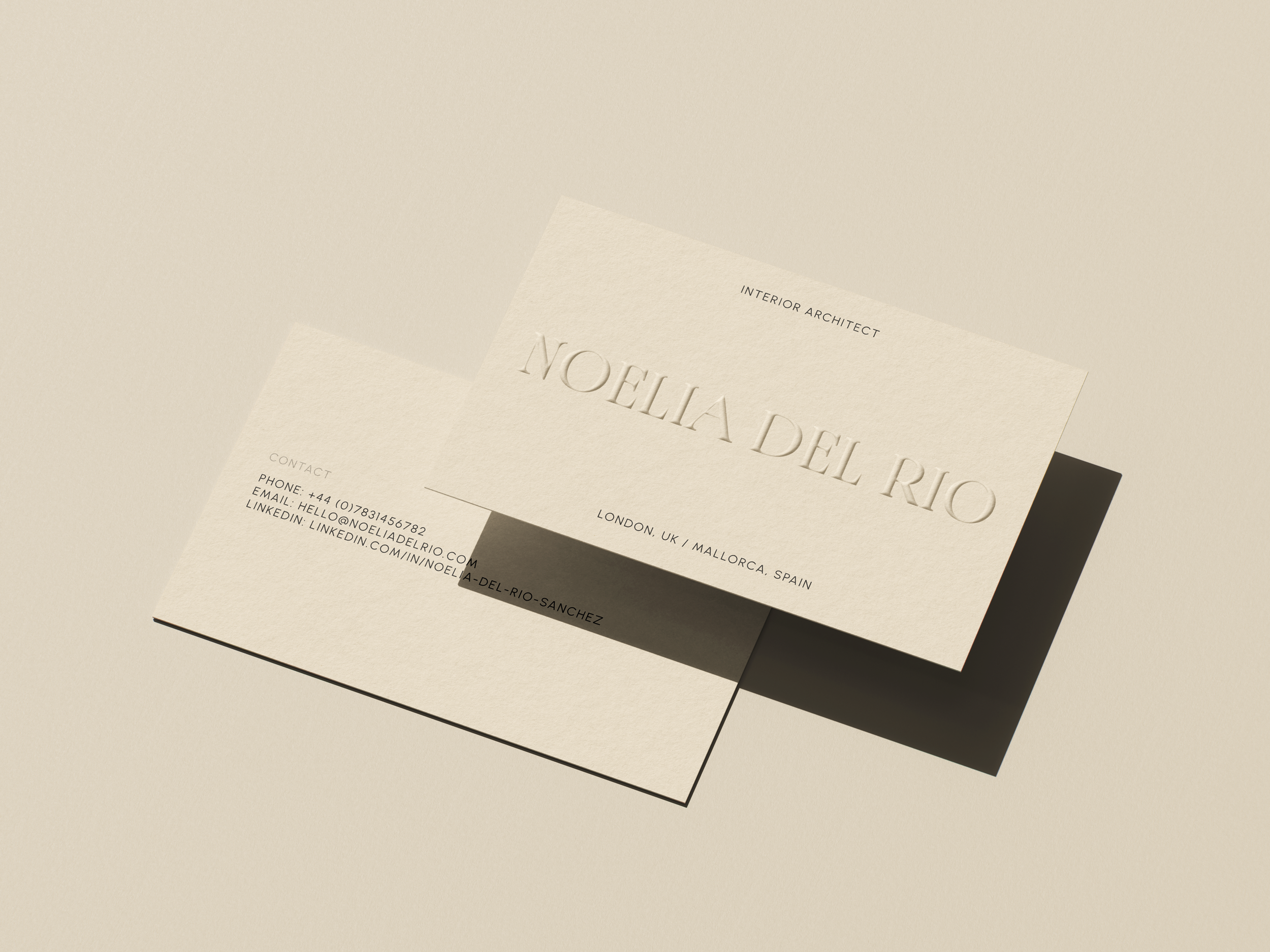 Noelia del Rio business card.png