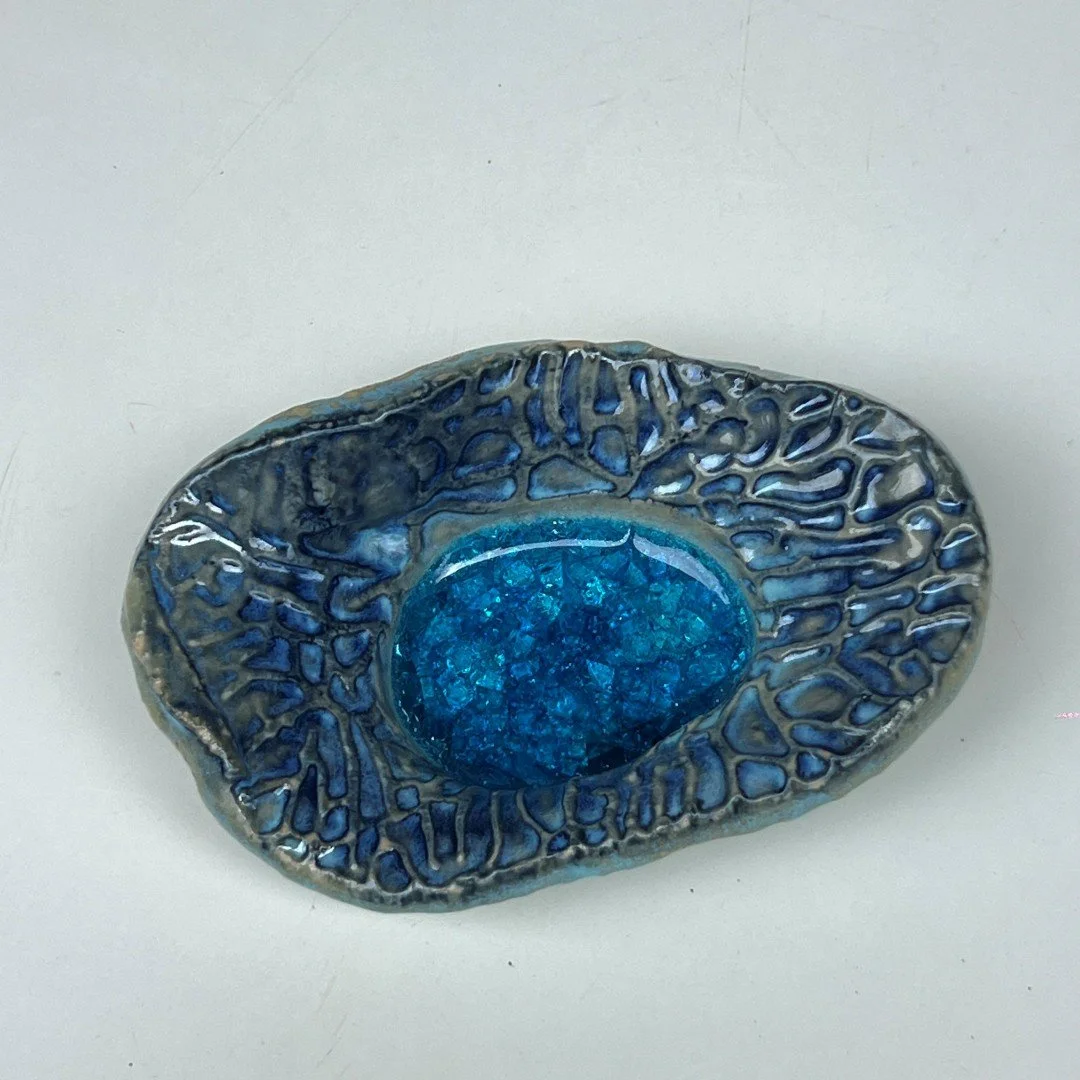 ash tray with crackles (3).JPEG