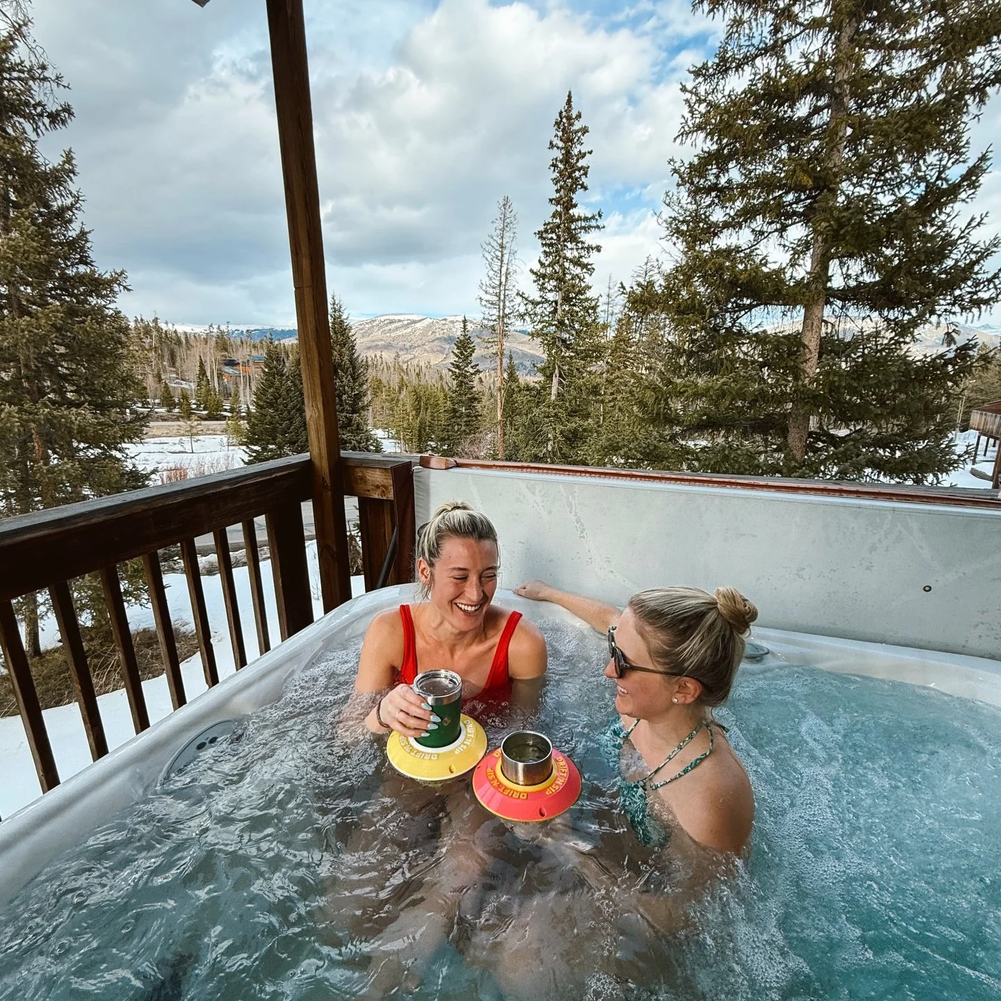 apr&egrave;s done right 😎 soaking up the last bit of ski (&amp; apr&egrave;s) season before our minds drift to summertime ❄️🌊