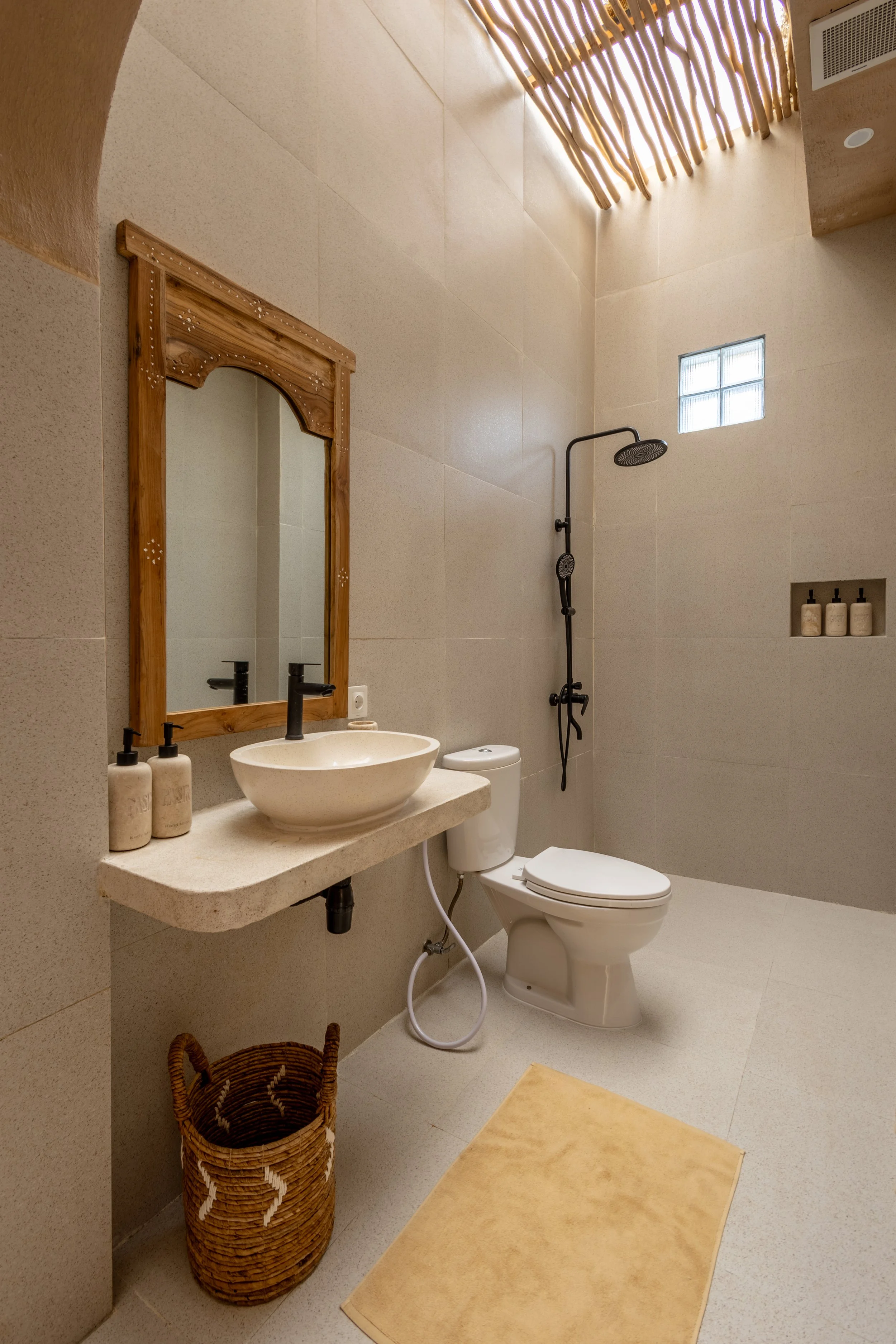 007A0152-HDR.jpg