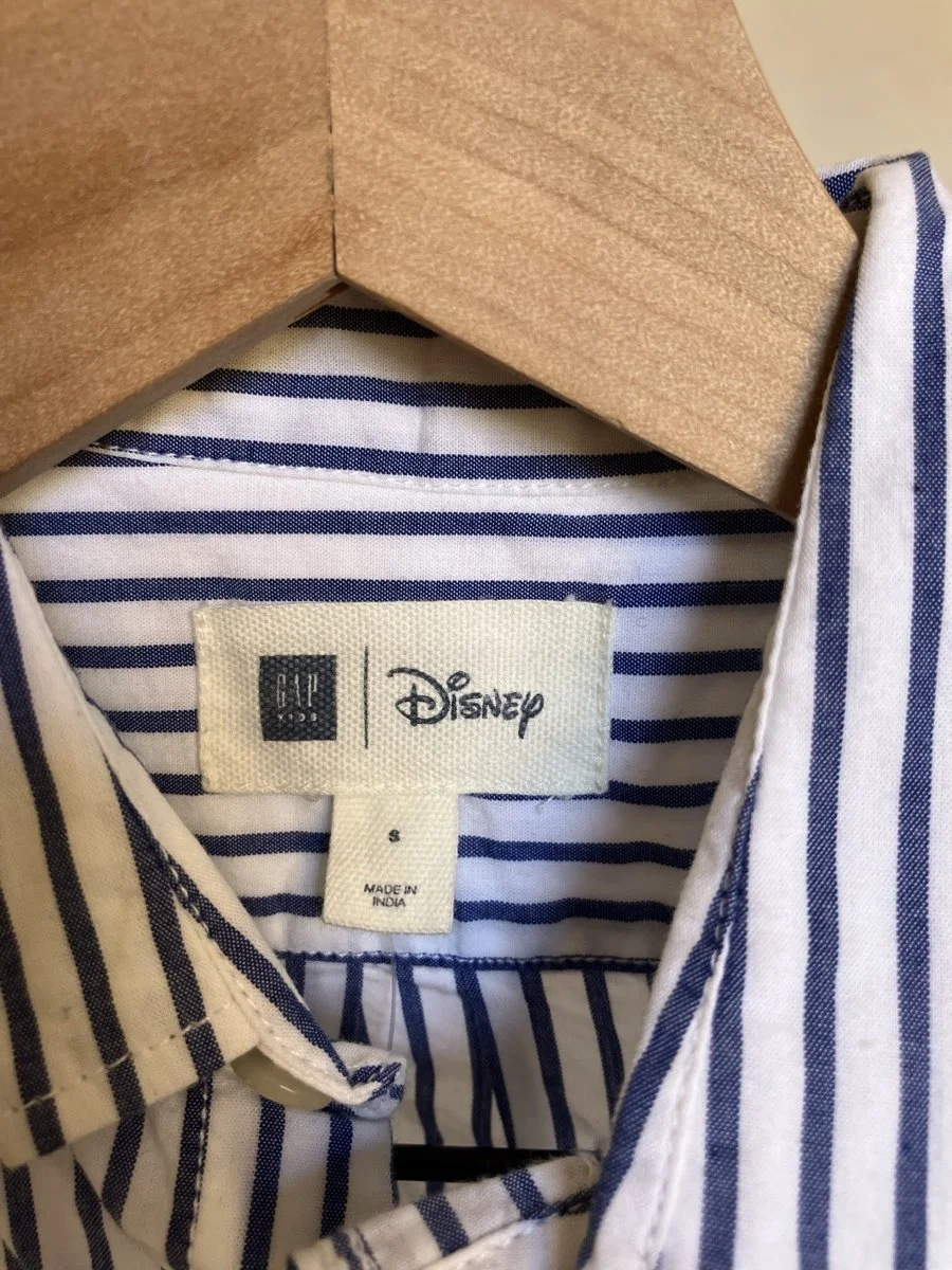gap%20disney%20mickey%20mouse%20stripe%20brand%20tag.jpg